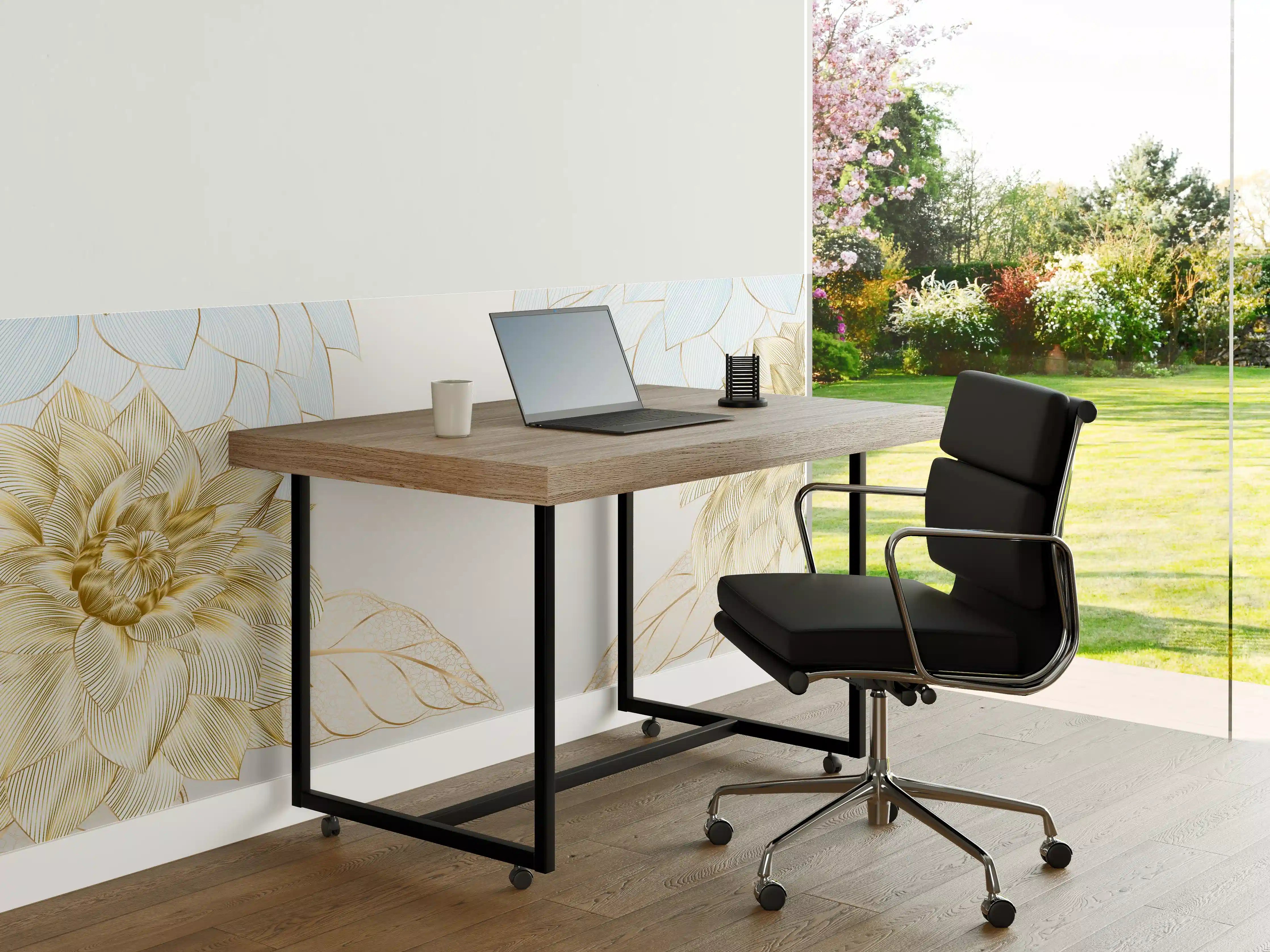 Büro Wandgestaltung - Gold-Weiß Floral Design