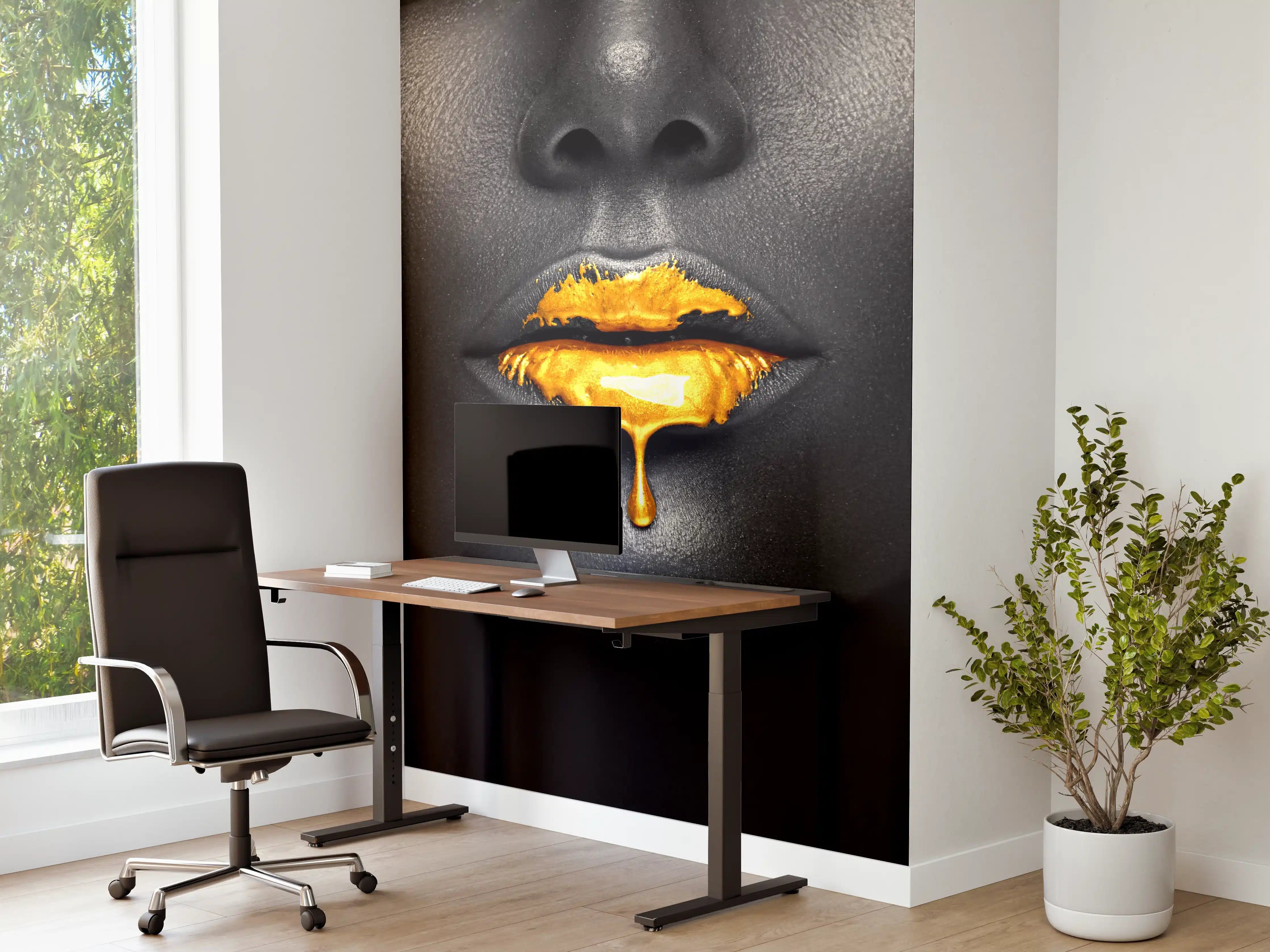 Büro Wandgestaltung - Goldene Make-up Lippen