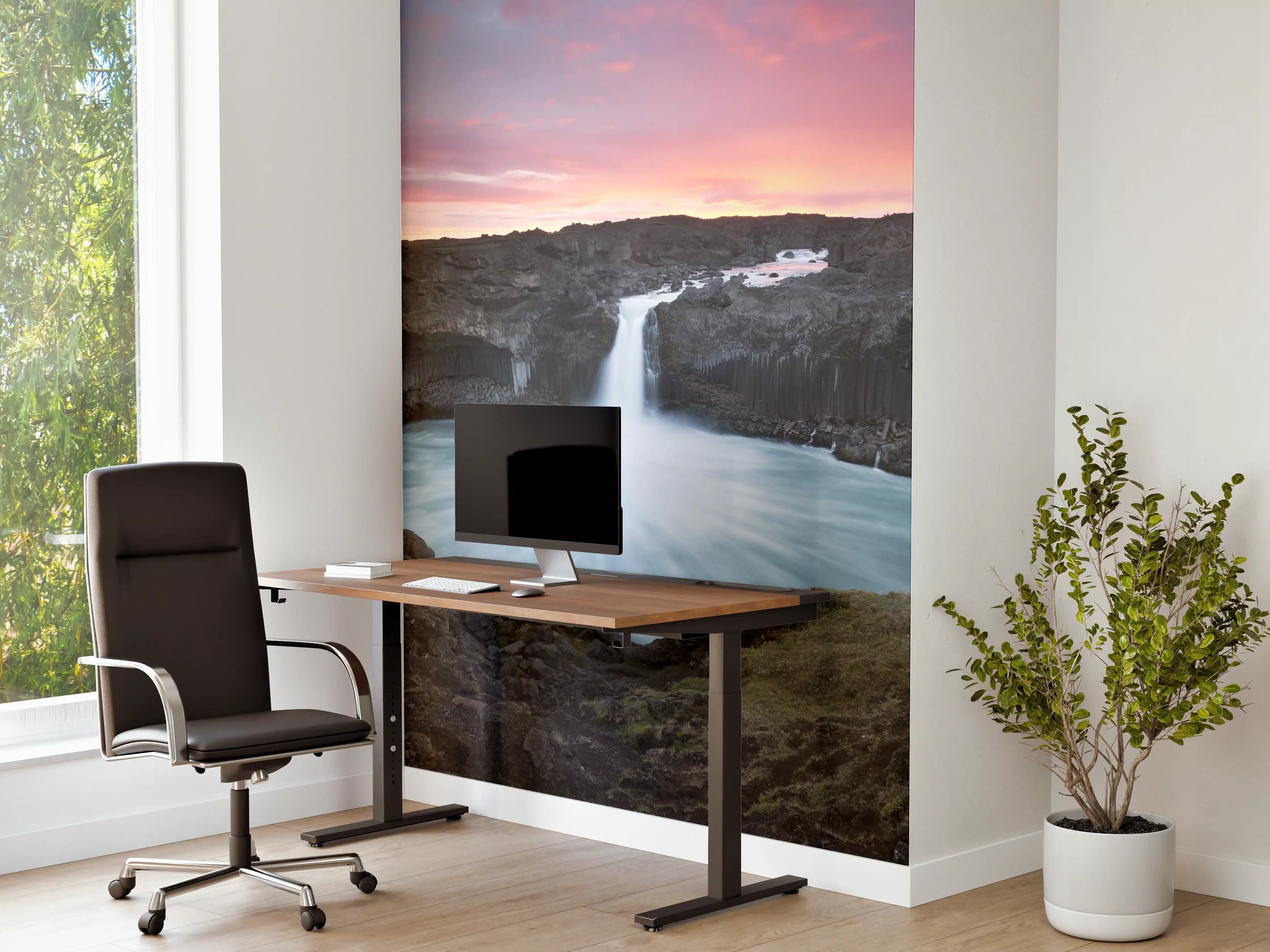 Büro Wandgestaltung - Goldener Wasserfall im Abendgrau