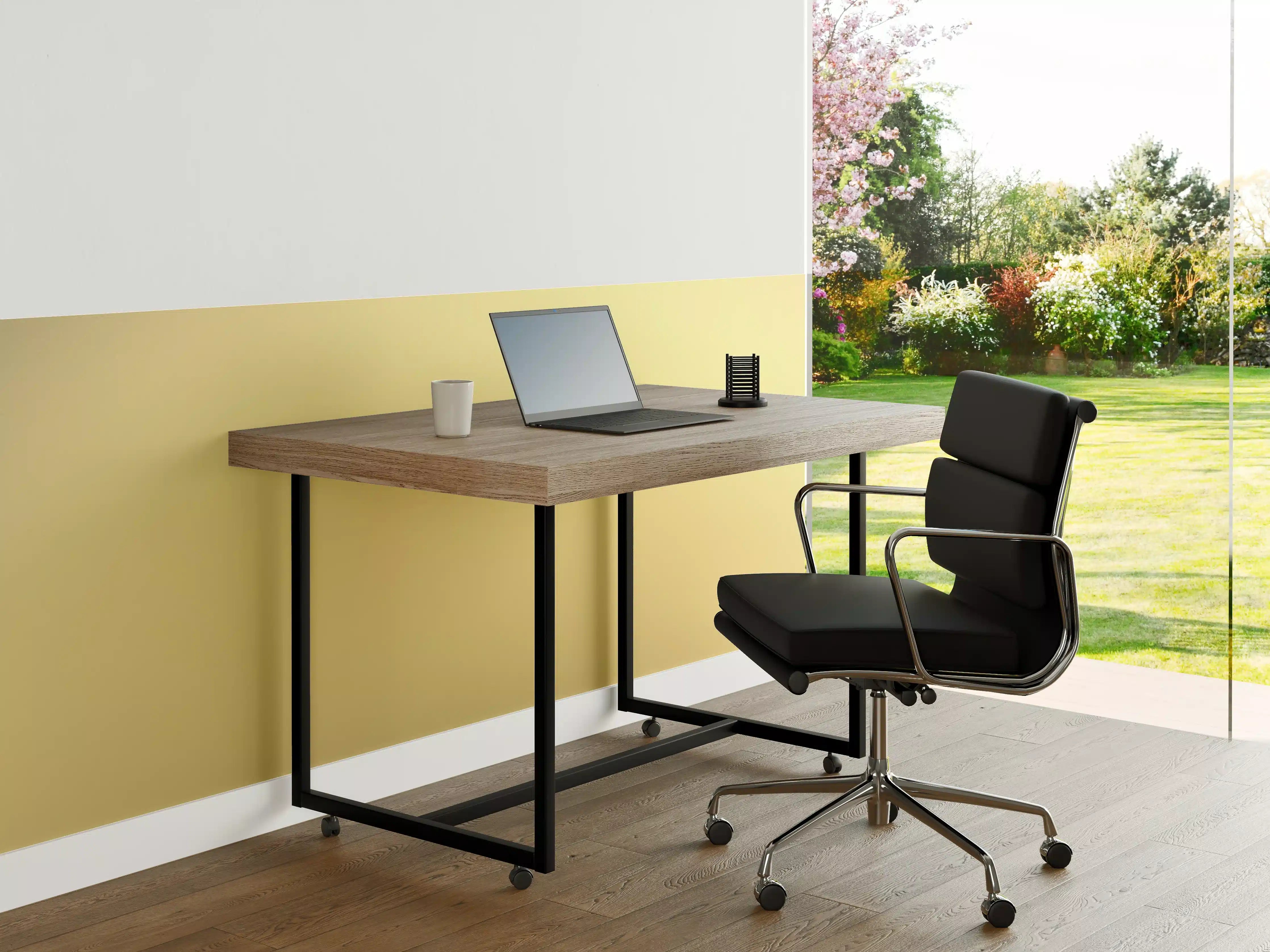 Büro Wandgestaltung - Goldenes poliertes Metall