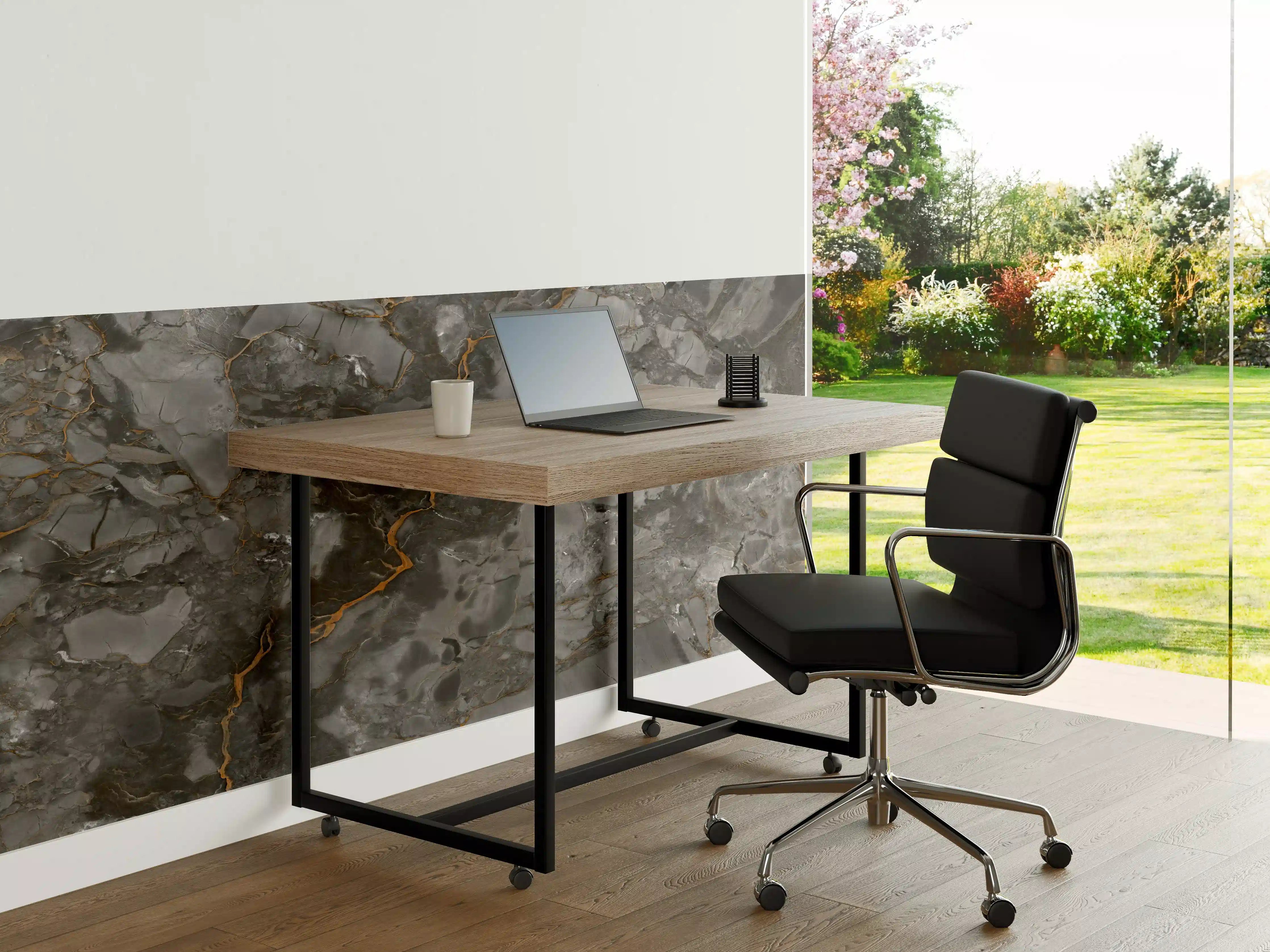 Büro Wandgestaltung - Gräulich-Schwarzer Marmor