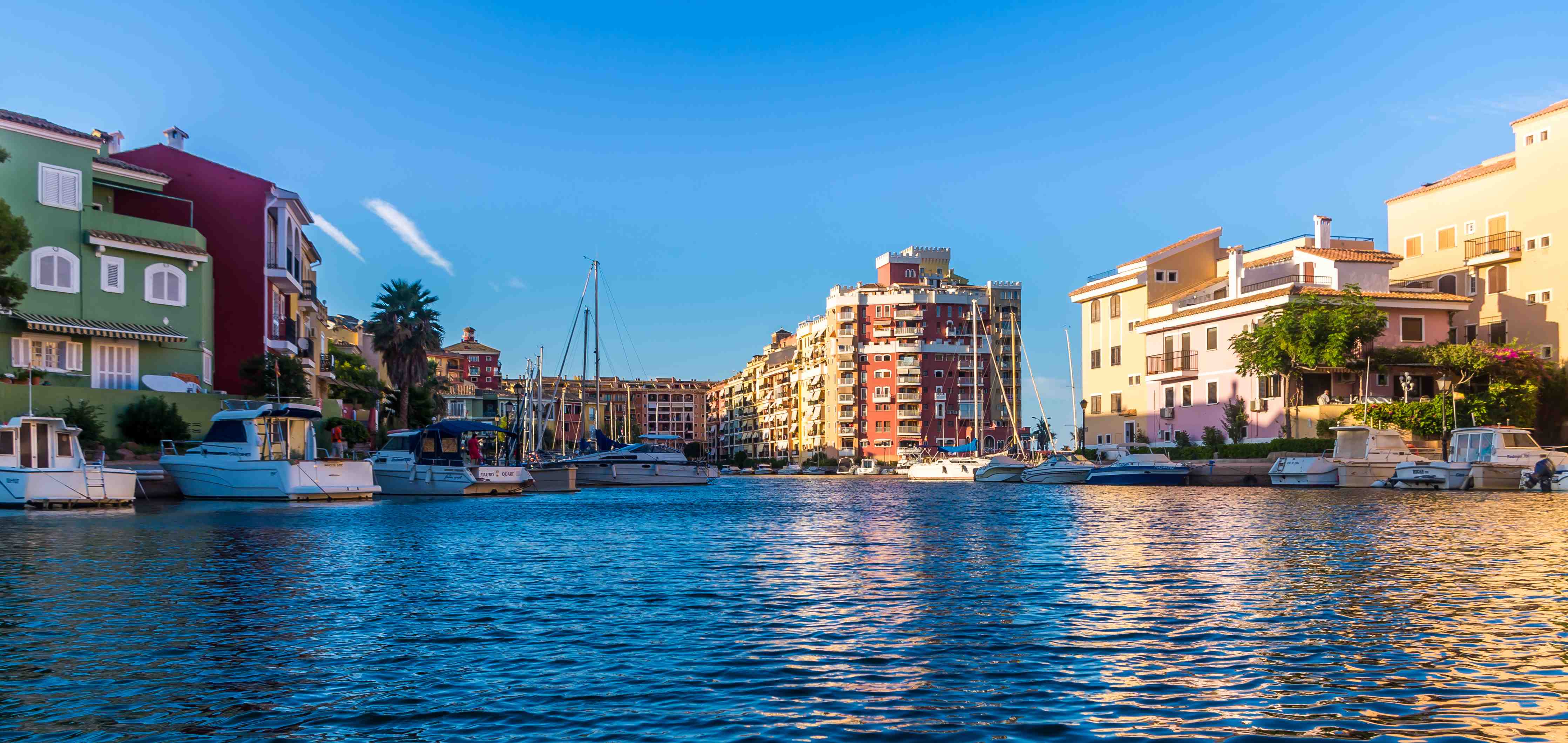Büro Wandgestaltung-Graue Hafenstille bei Dämmerung