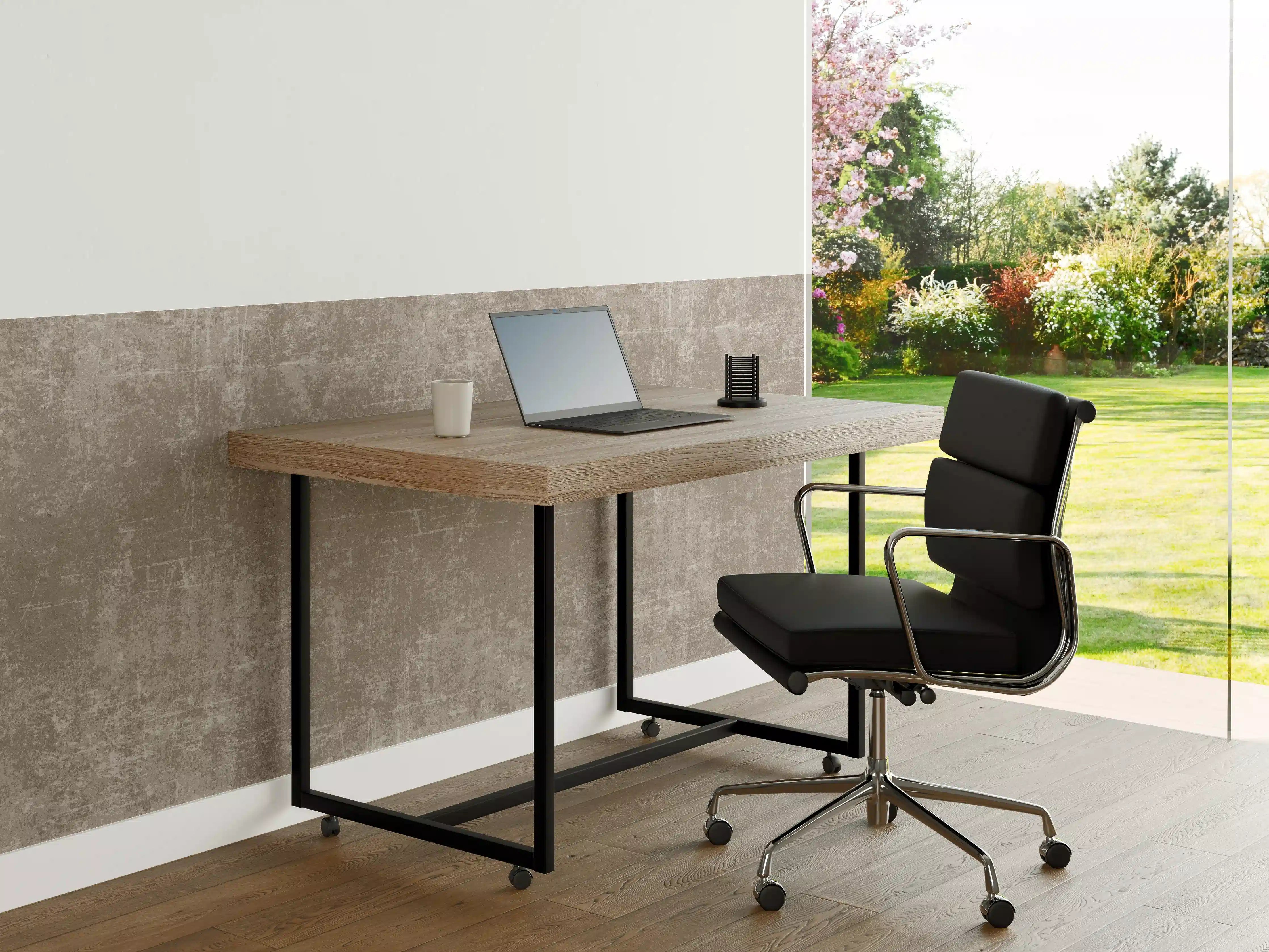 Büro Wandgestaltung - Heller Zementhintergrund