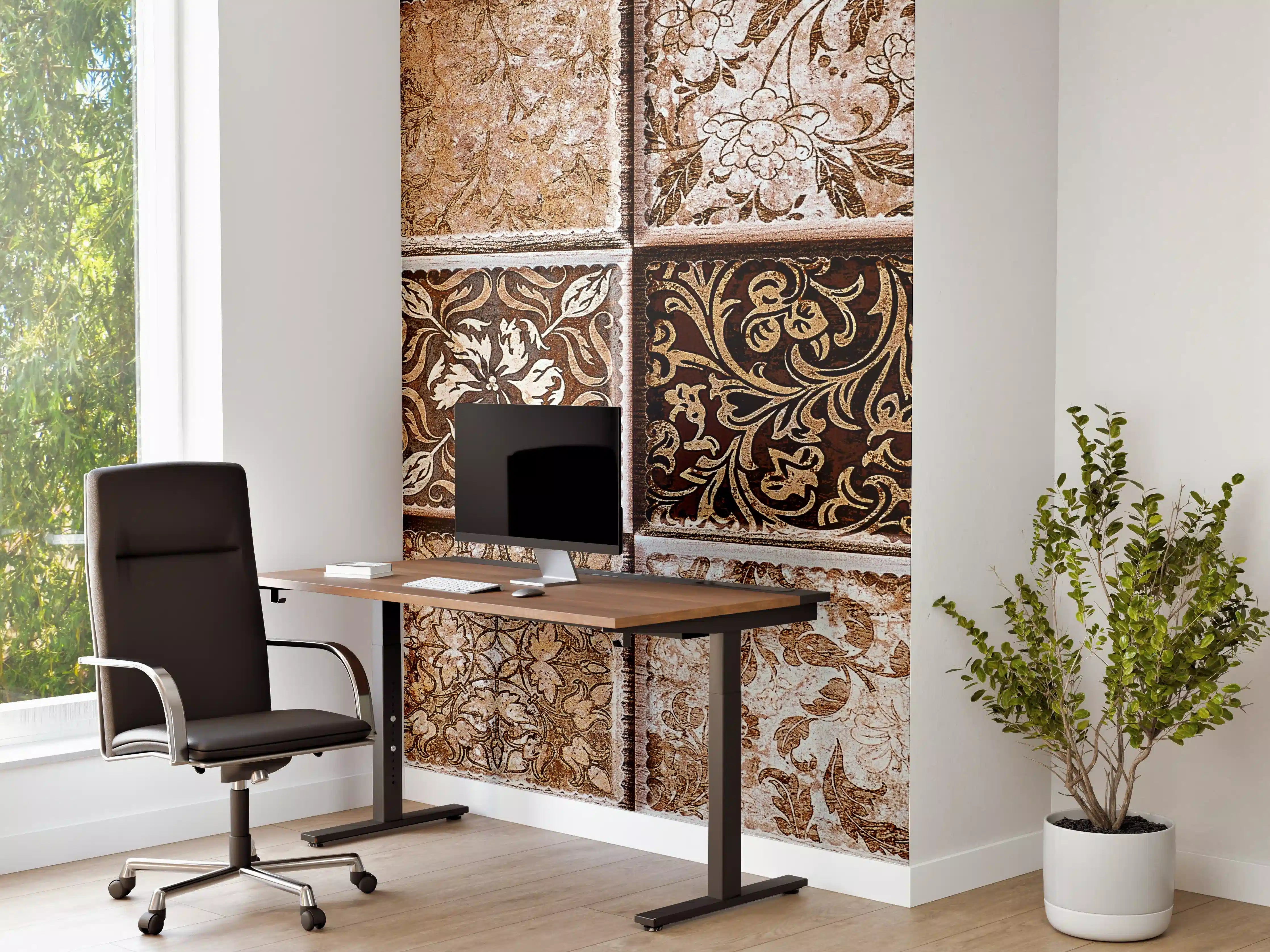 Büro Wandgestaltung - Kunstvolle Fliesenmuster in Brauntönen und Ornamenten