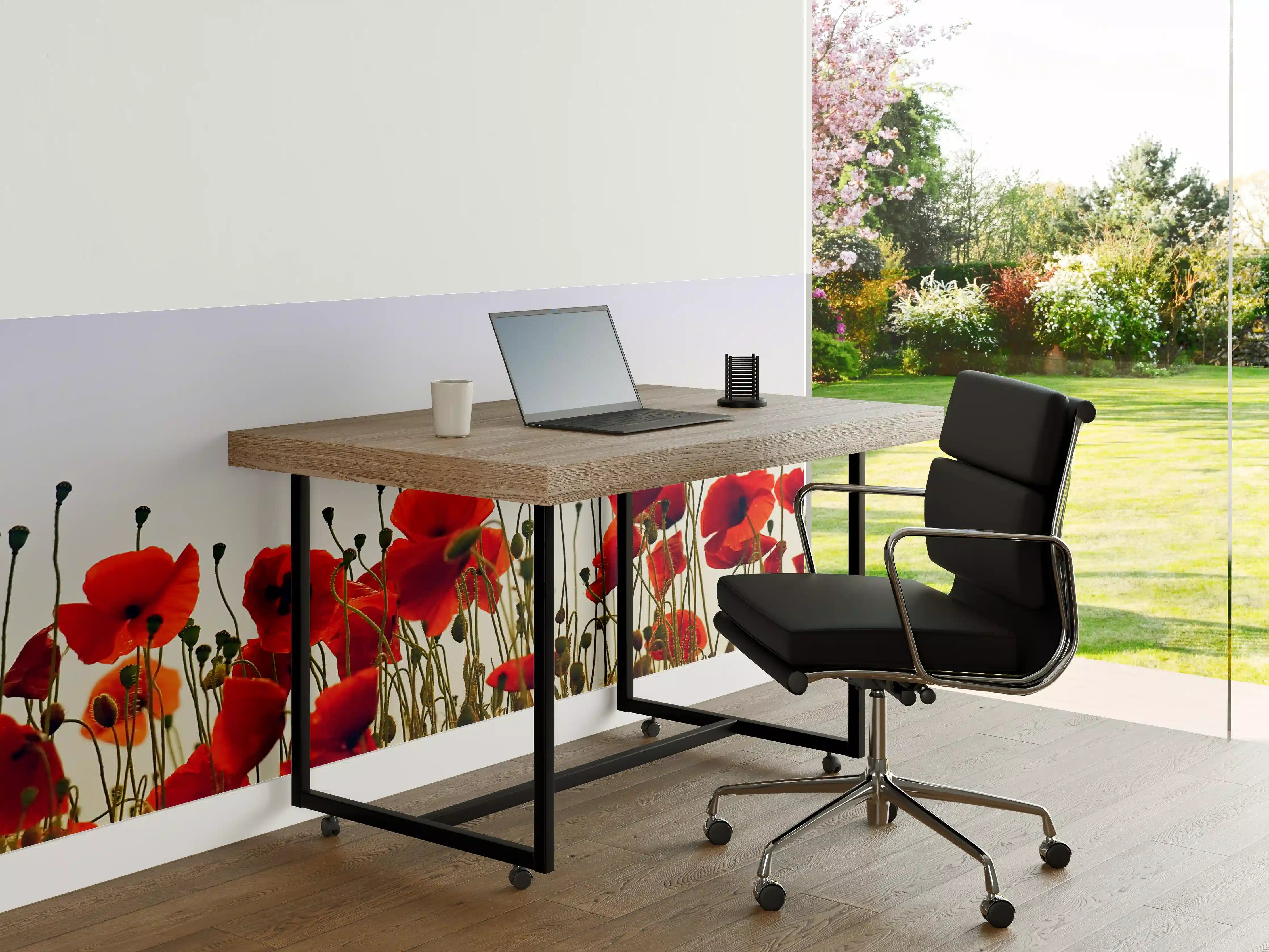 Büro Wandgestaltung - Leuchtend rote Mohnblumen im Gegenlicht
