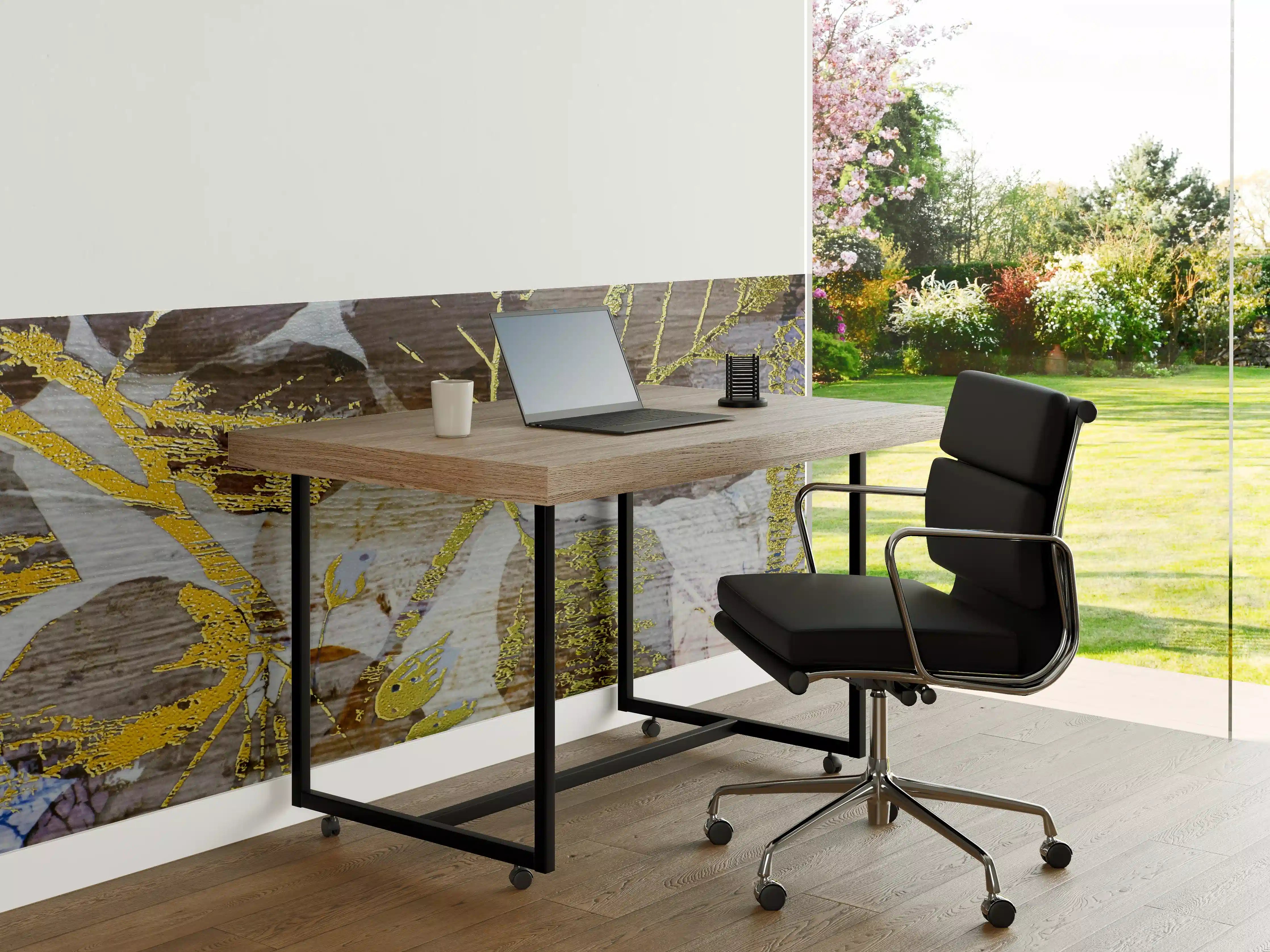 Büro Wandgestaltung - Leuchtende Blattmuster in goldener Tönung