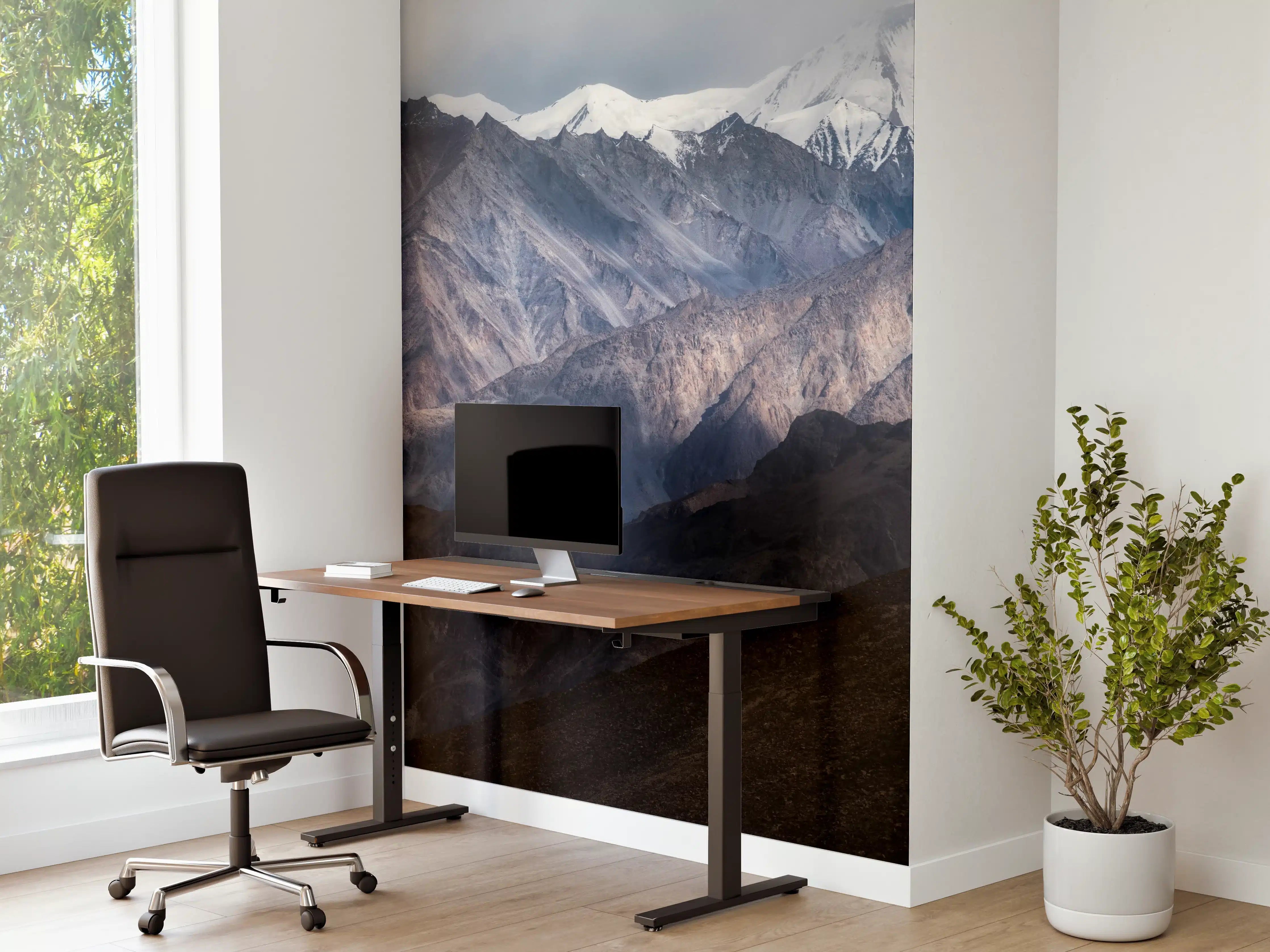 Büro Wandgestaltung - Majestätische Bergkette im Schnee