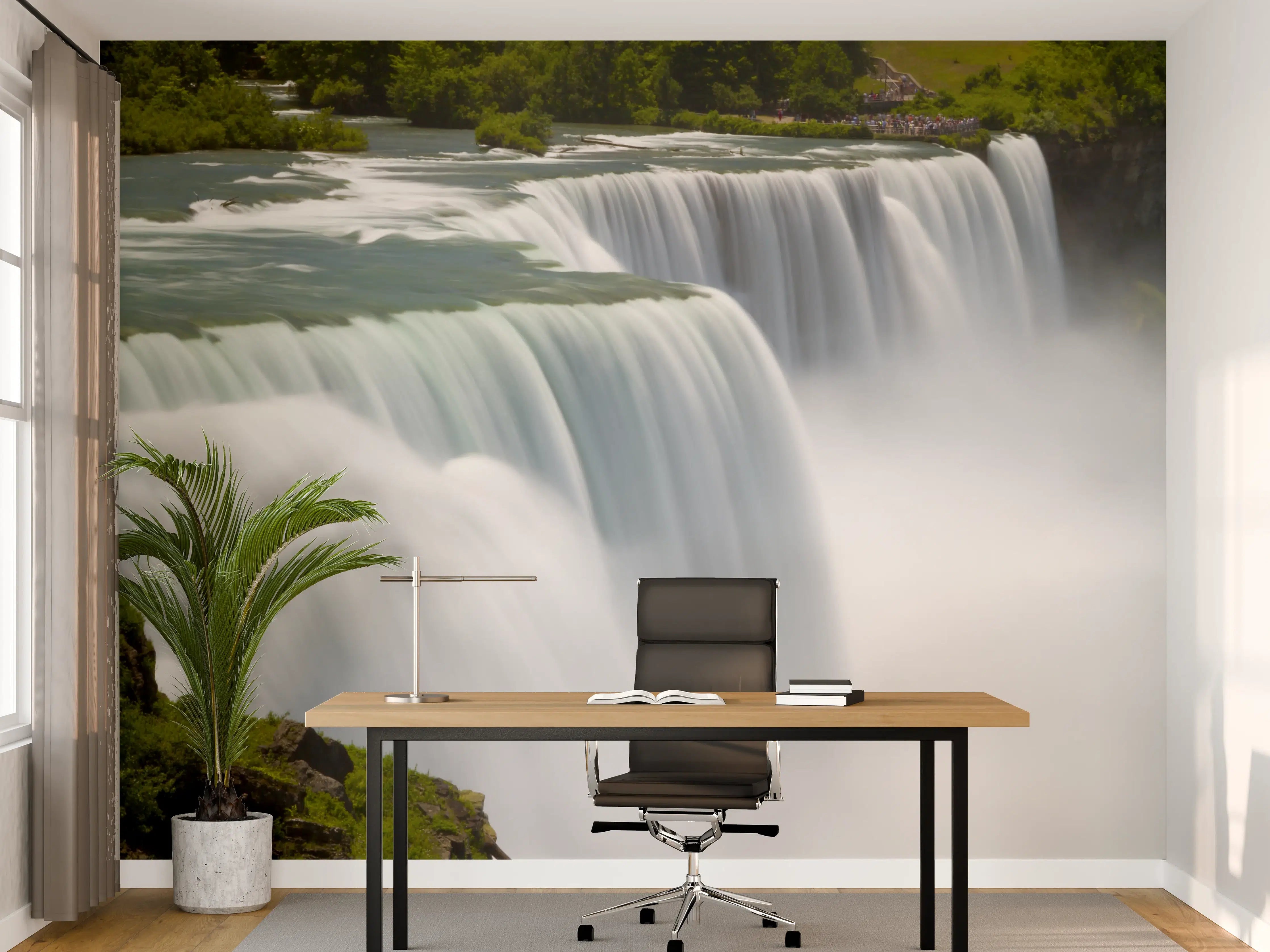 Büro Wandgestaltung - Majestätischer Wasserfall in Grünlandschaft