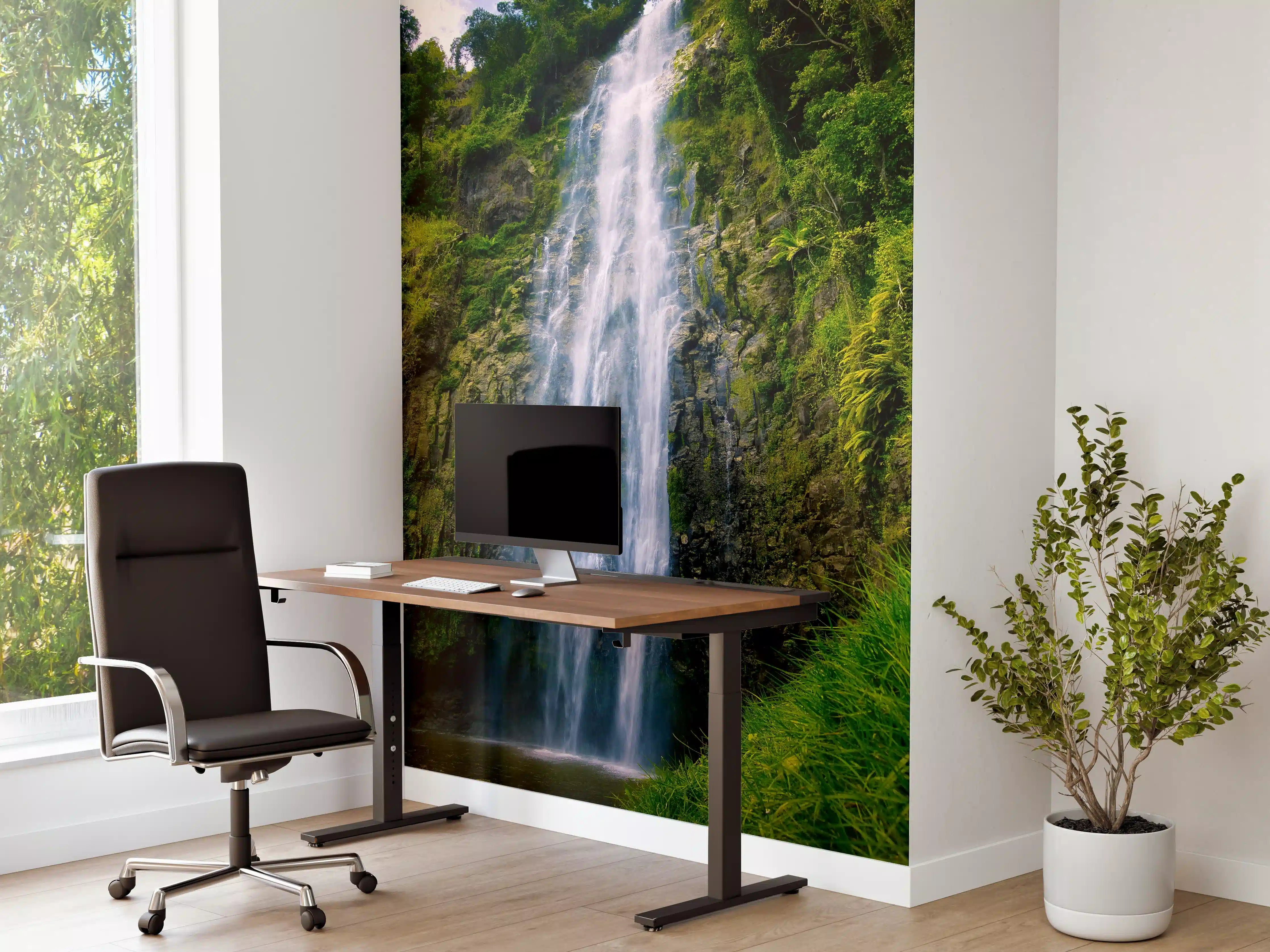 Büro Wandgestaltung - Materuni Waterfall