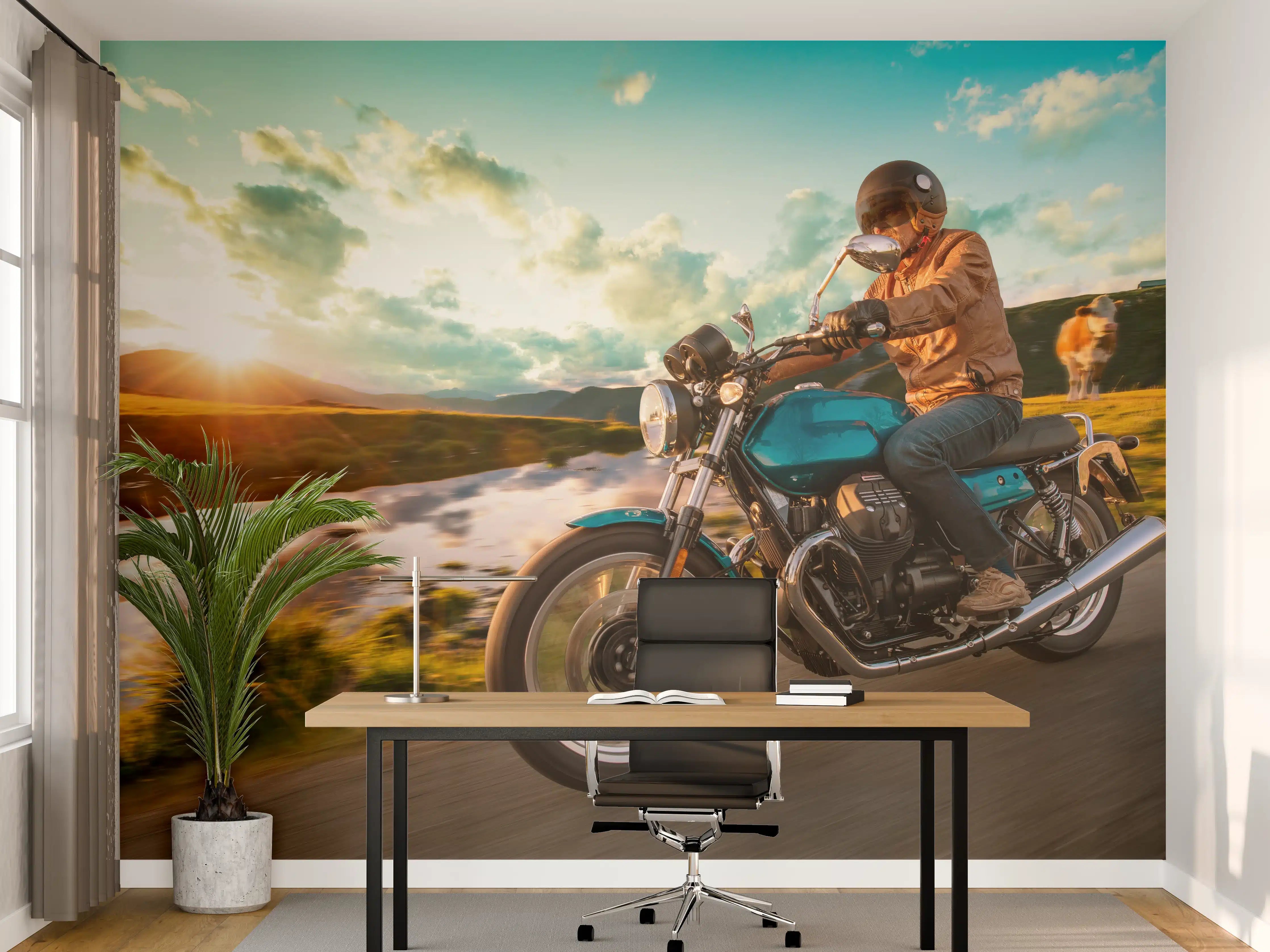 Büro Wandgestaltung - Motorradfahrer auf der Alpenautobahn
