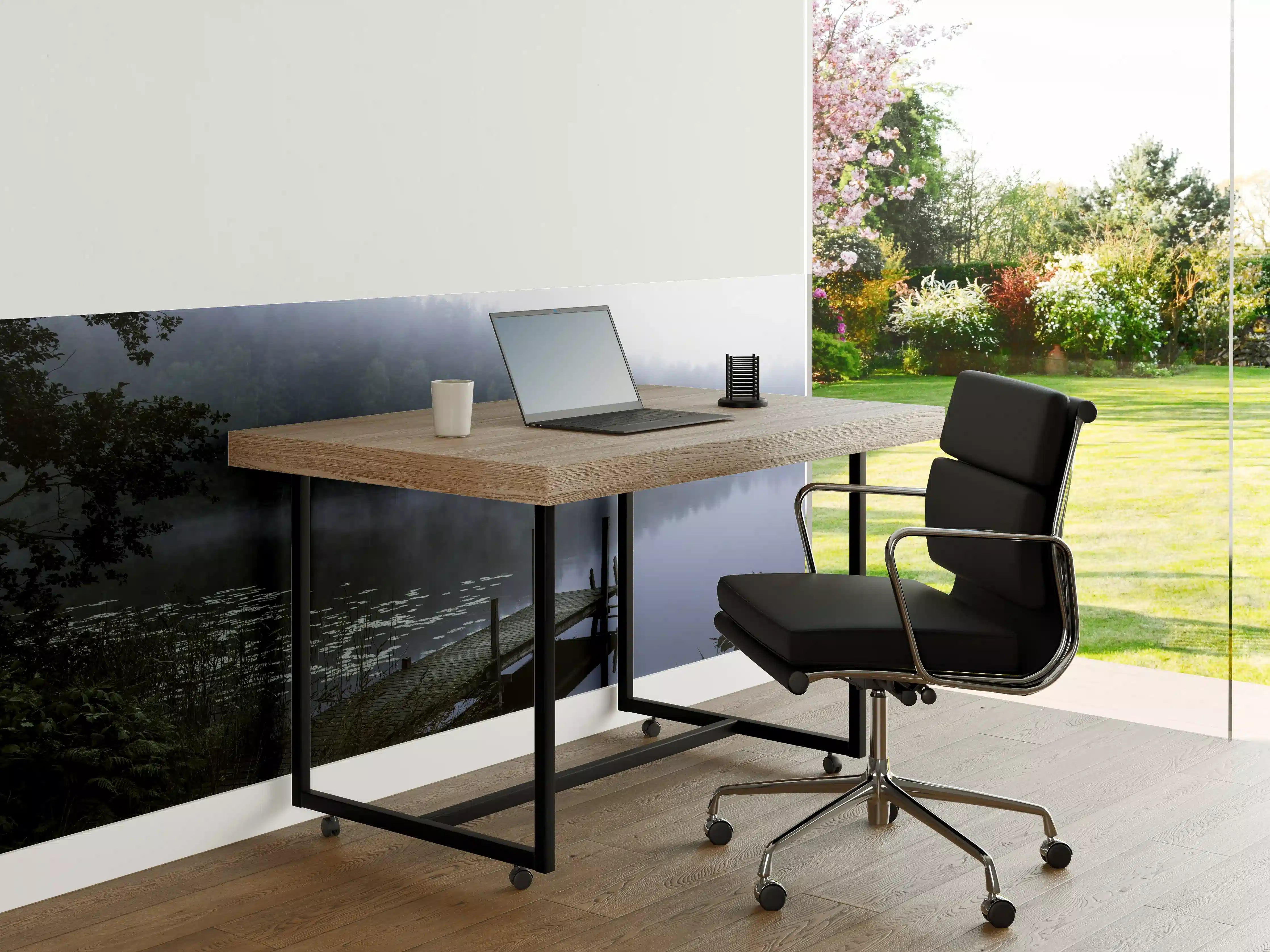 Büro Wandgestaltung - Mystischer See mit Holzsteg im Nebel