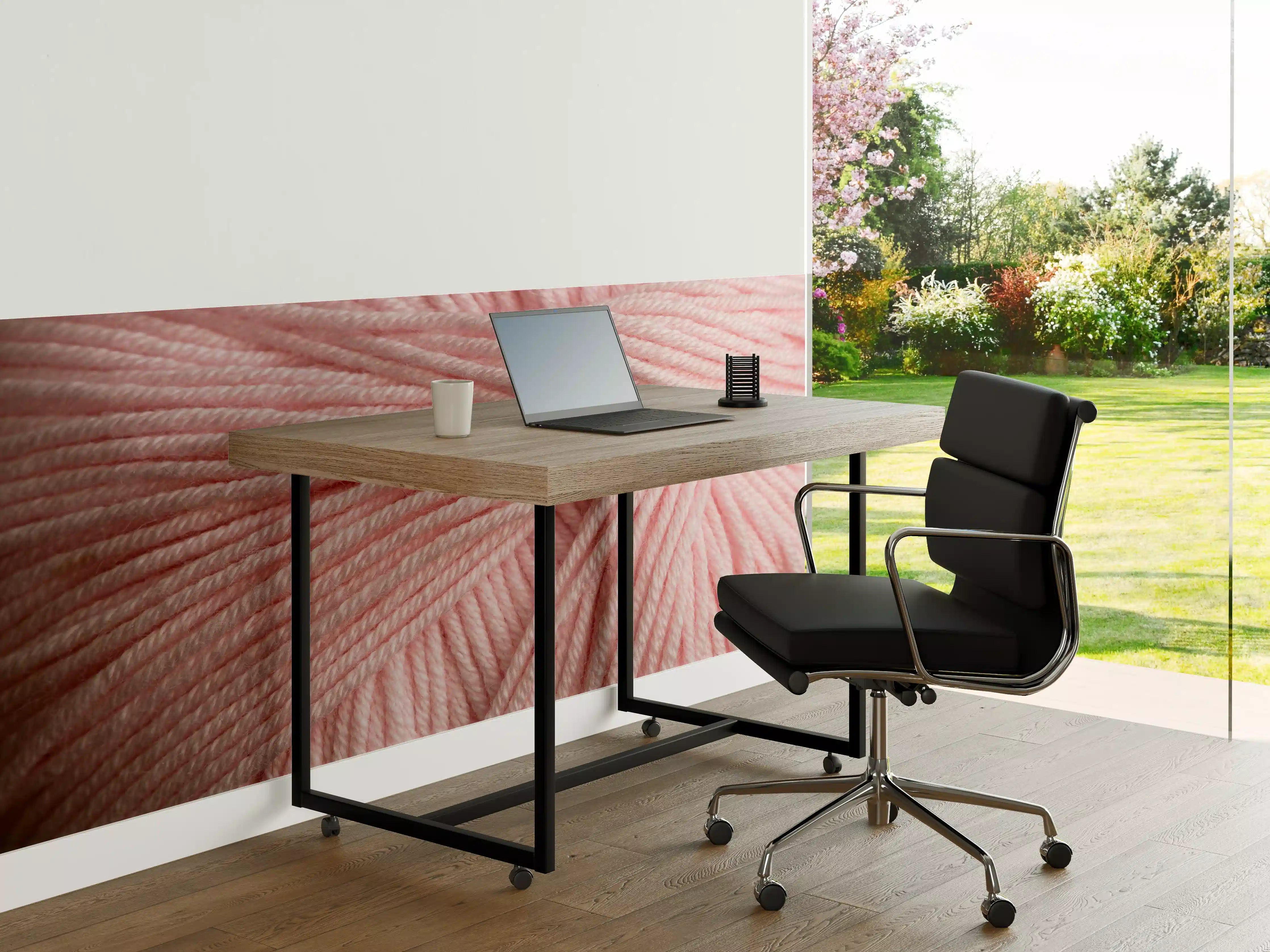 Büro Wandgestaltung - Nahaufnahme eines rosa Garnknäuels