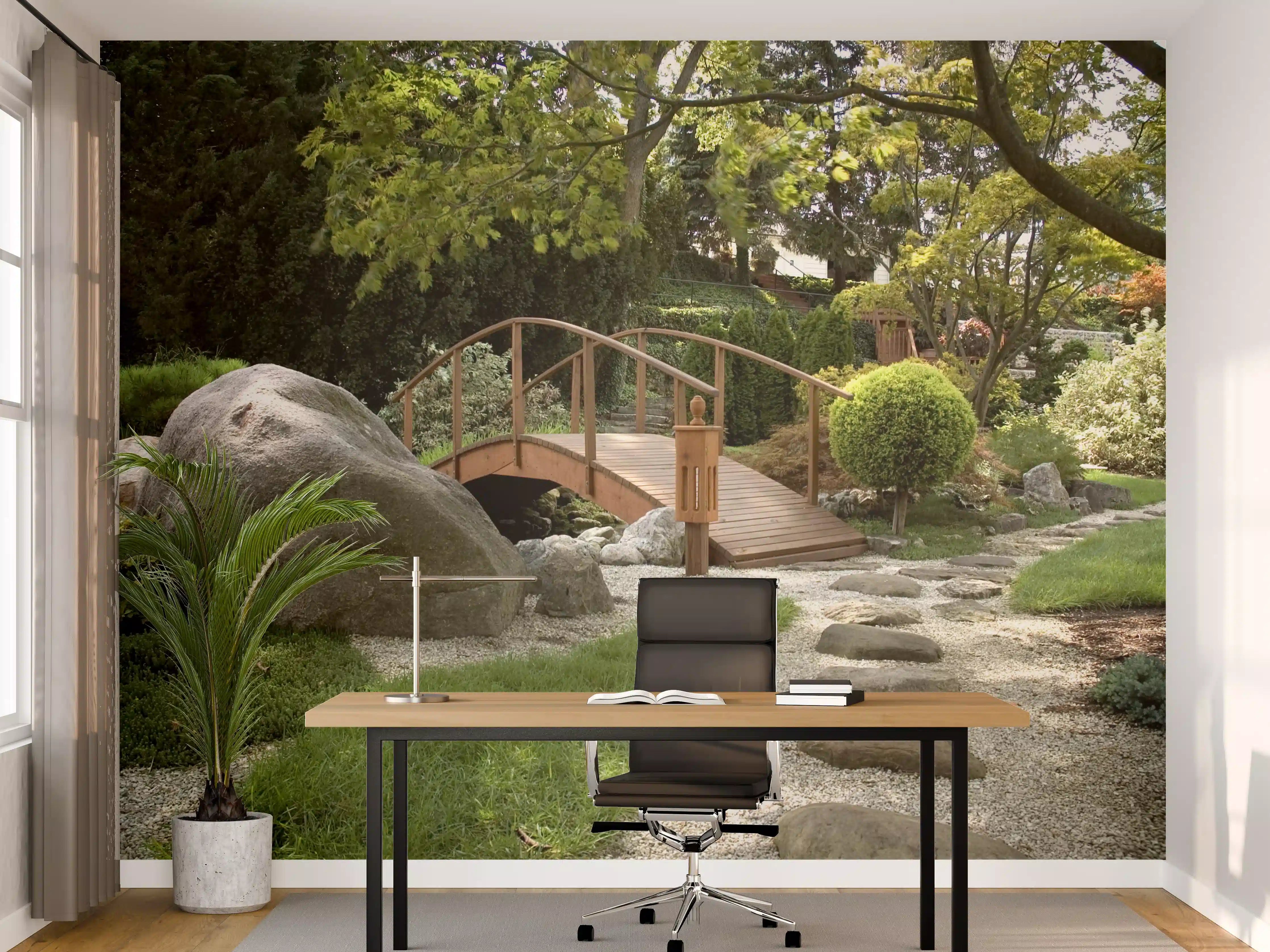 Büro Wandgestaltung - Naturgarten mit Steinweg und Brücke