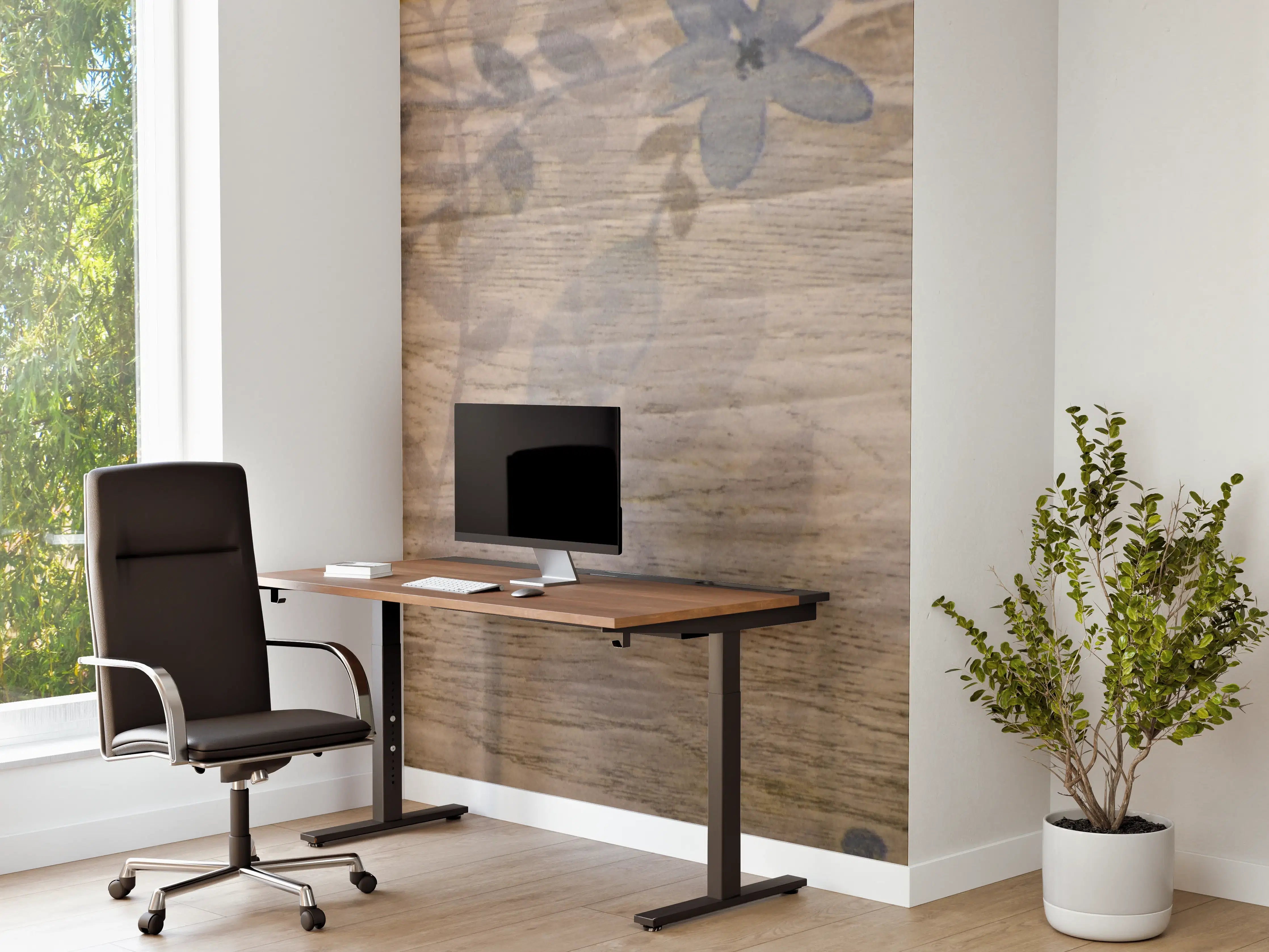 Büro Wandgestaltung - Naturtapete mit zarten Blättermustern