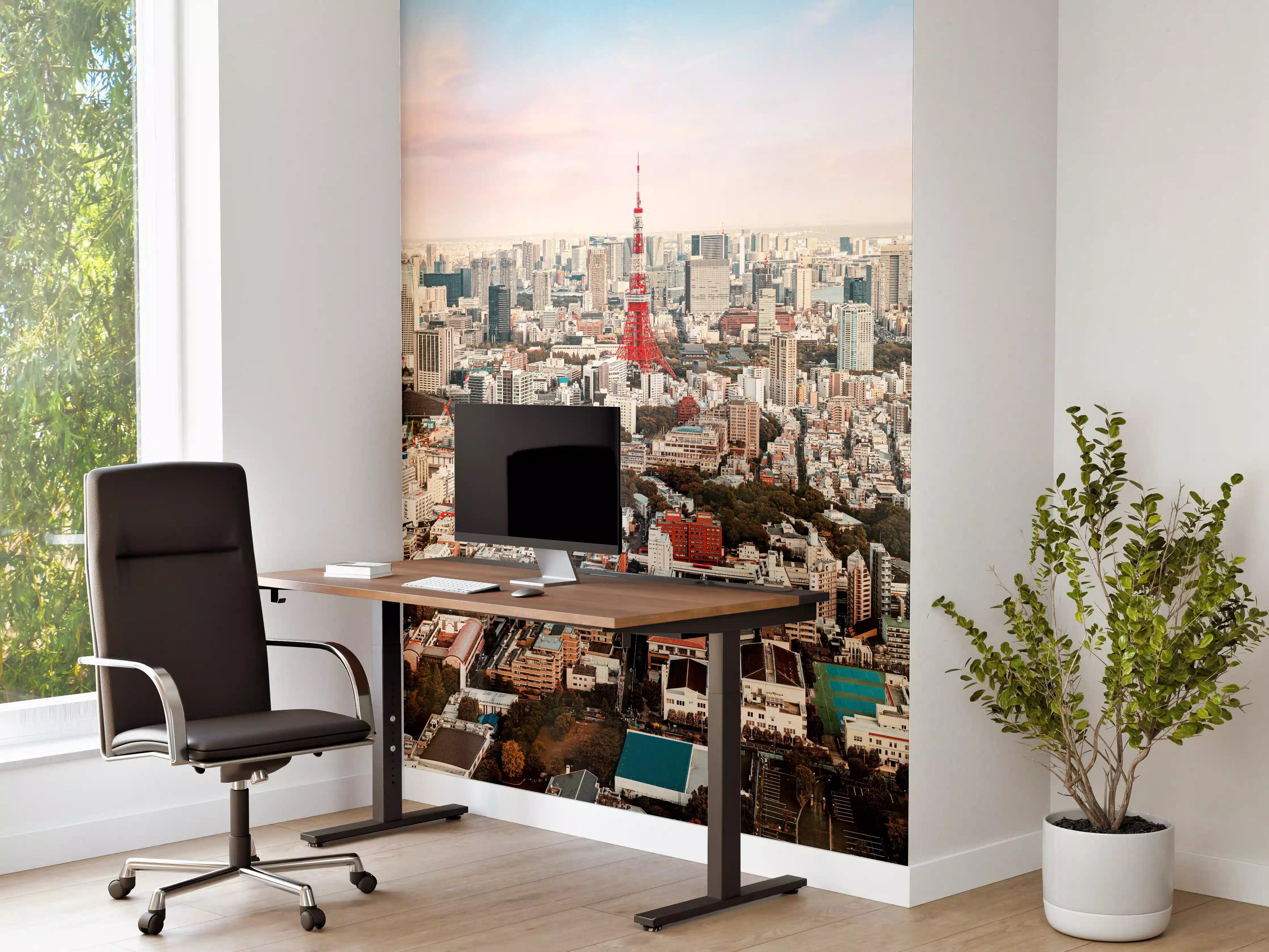 Büro Wandgestaltung - Panorama einer Großstadt bei Sonnenuntergang mit markanter Turmspitze