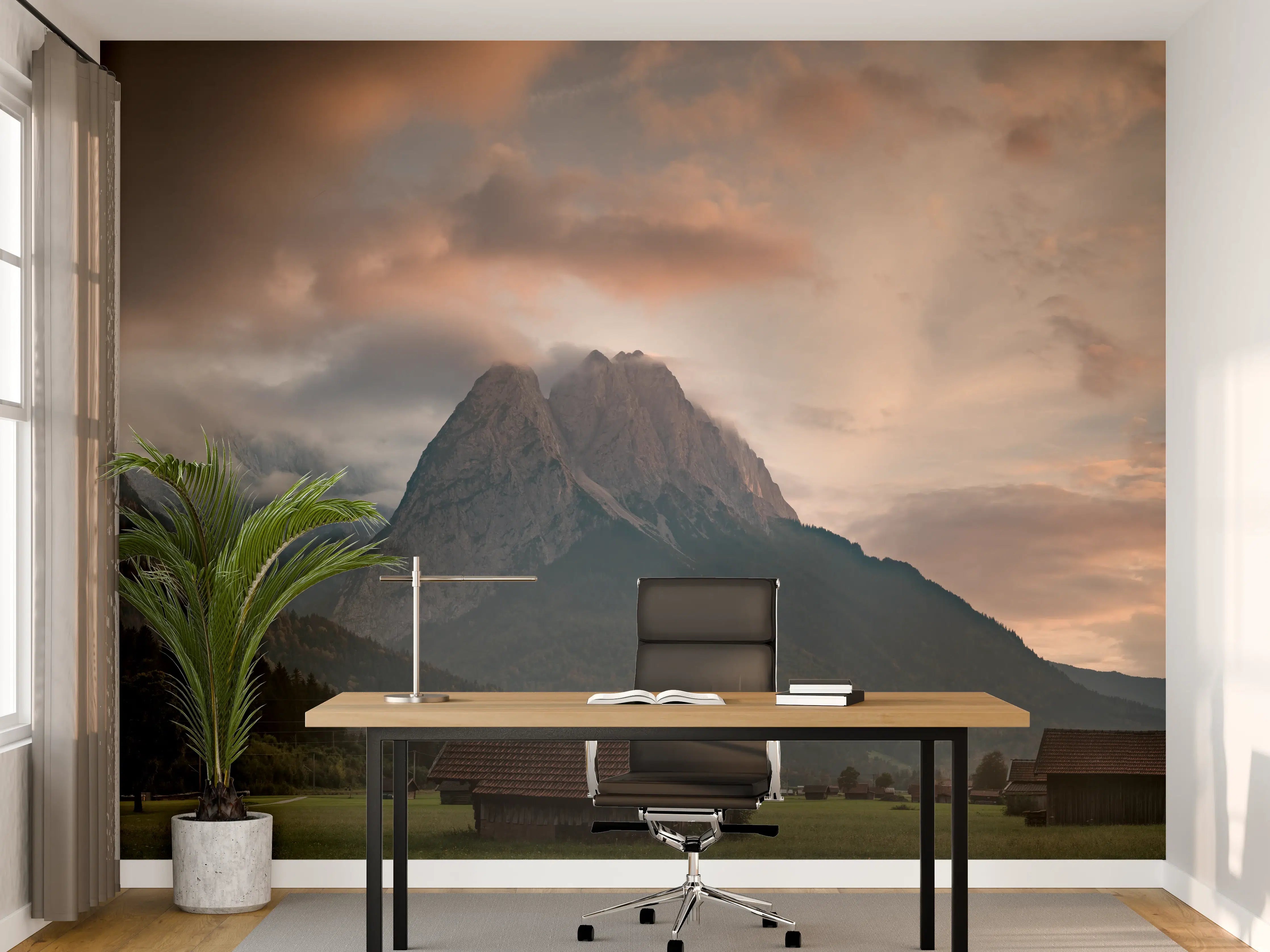 Büro Wandgestaltung - Panorama von der wolkenverhangenen Zugspitze