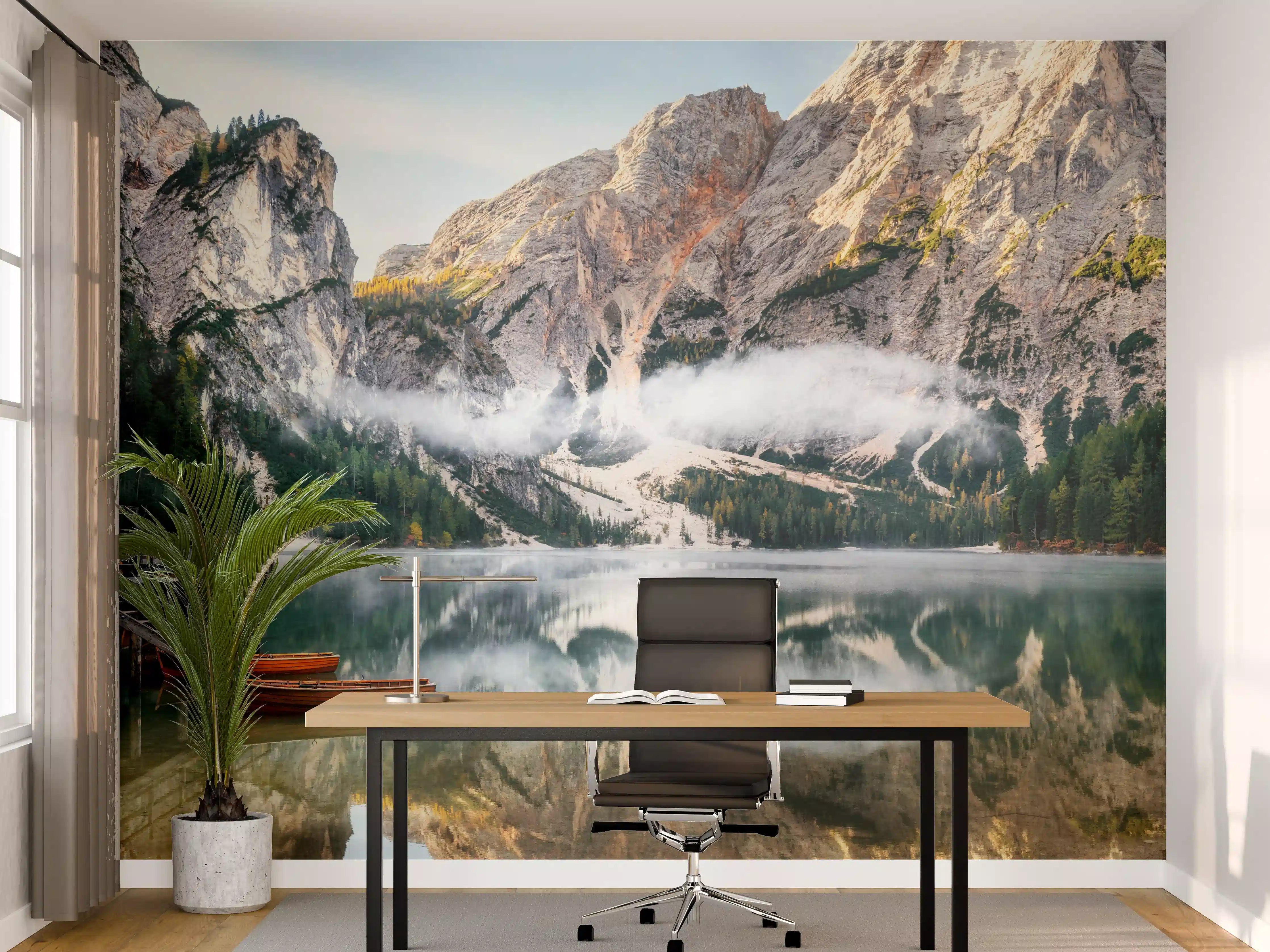 Büro Wandgestaltung - Panoramablick auf Pragser Wildsee
