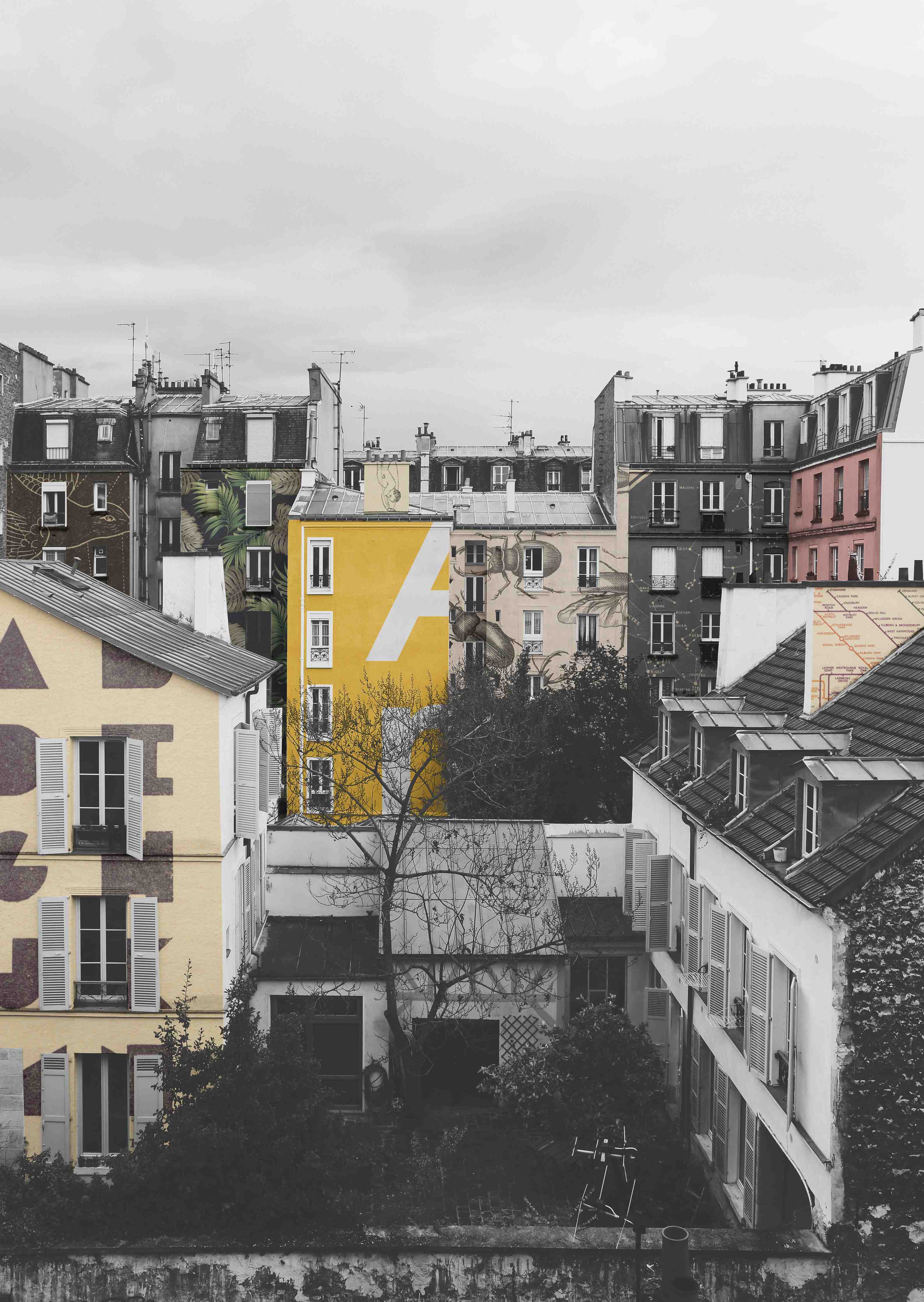 Büro Wandgestaltung-Paris Grau-Gelb-Highlight