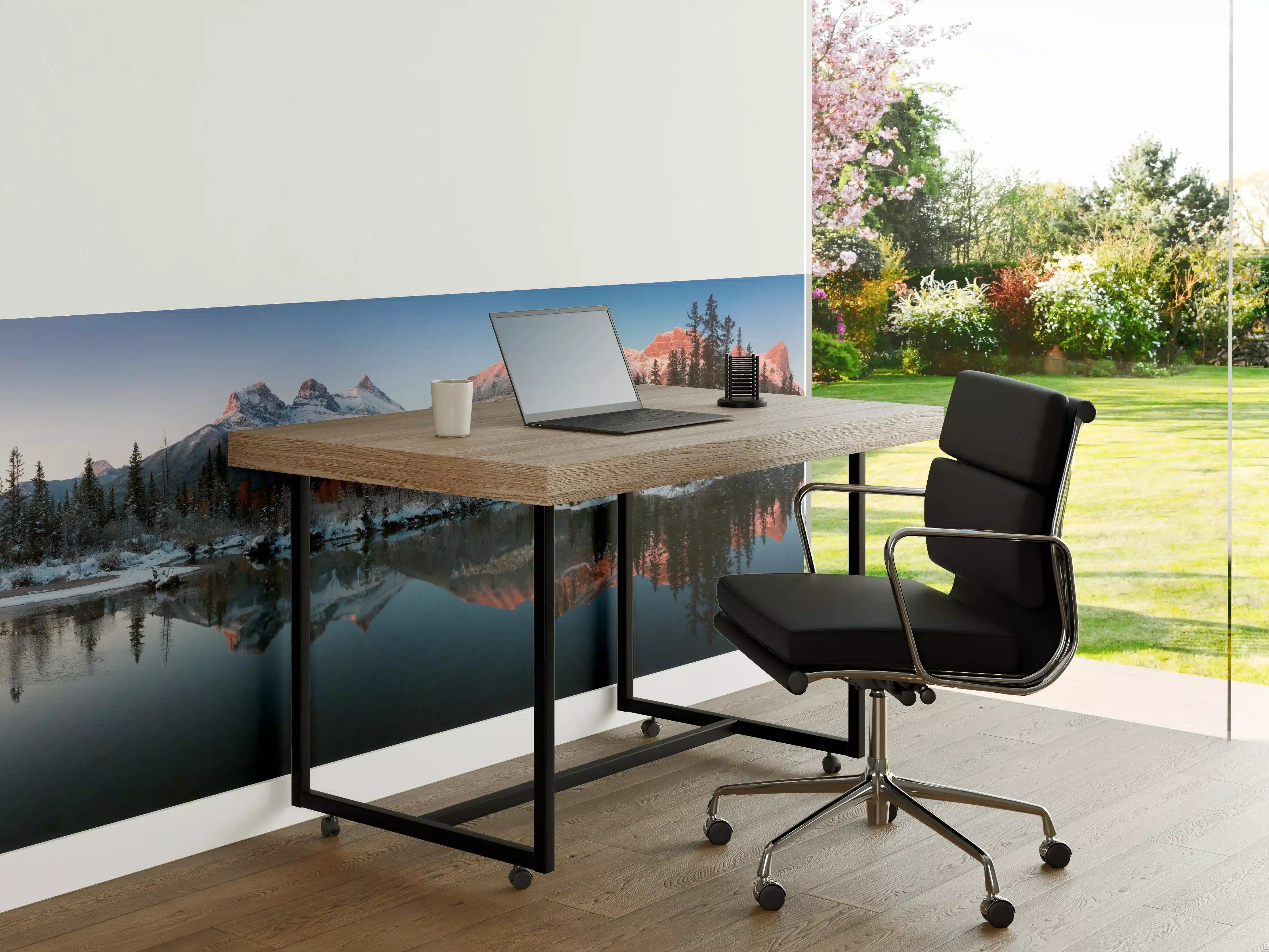 Büro Wandgestaltung - Perfektes Spiegelbild der Drei-Schwestern-Gipfel