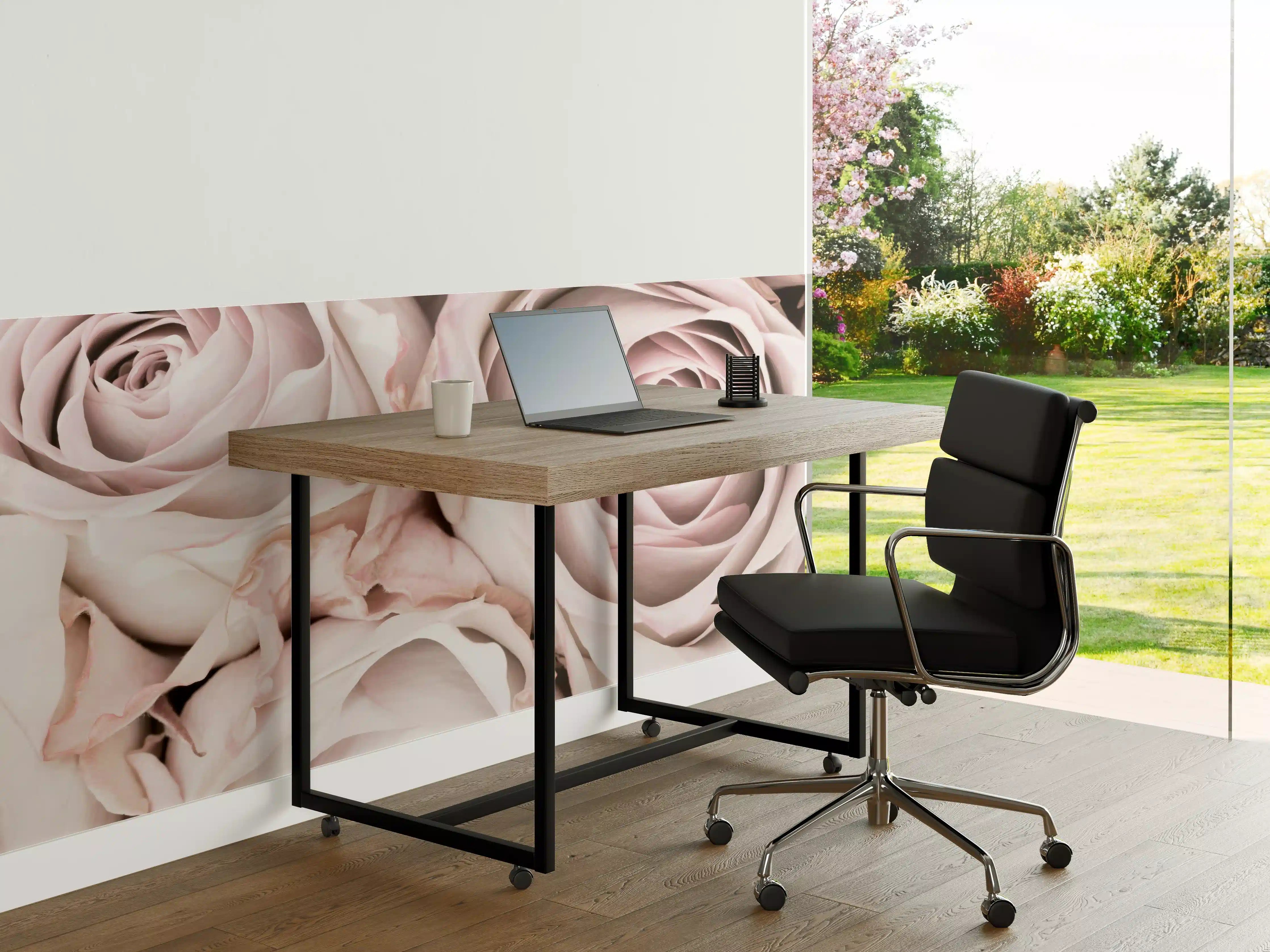 Büro Wandgestaltung - Pinke Rosen - Floral
