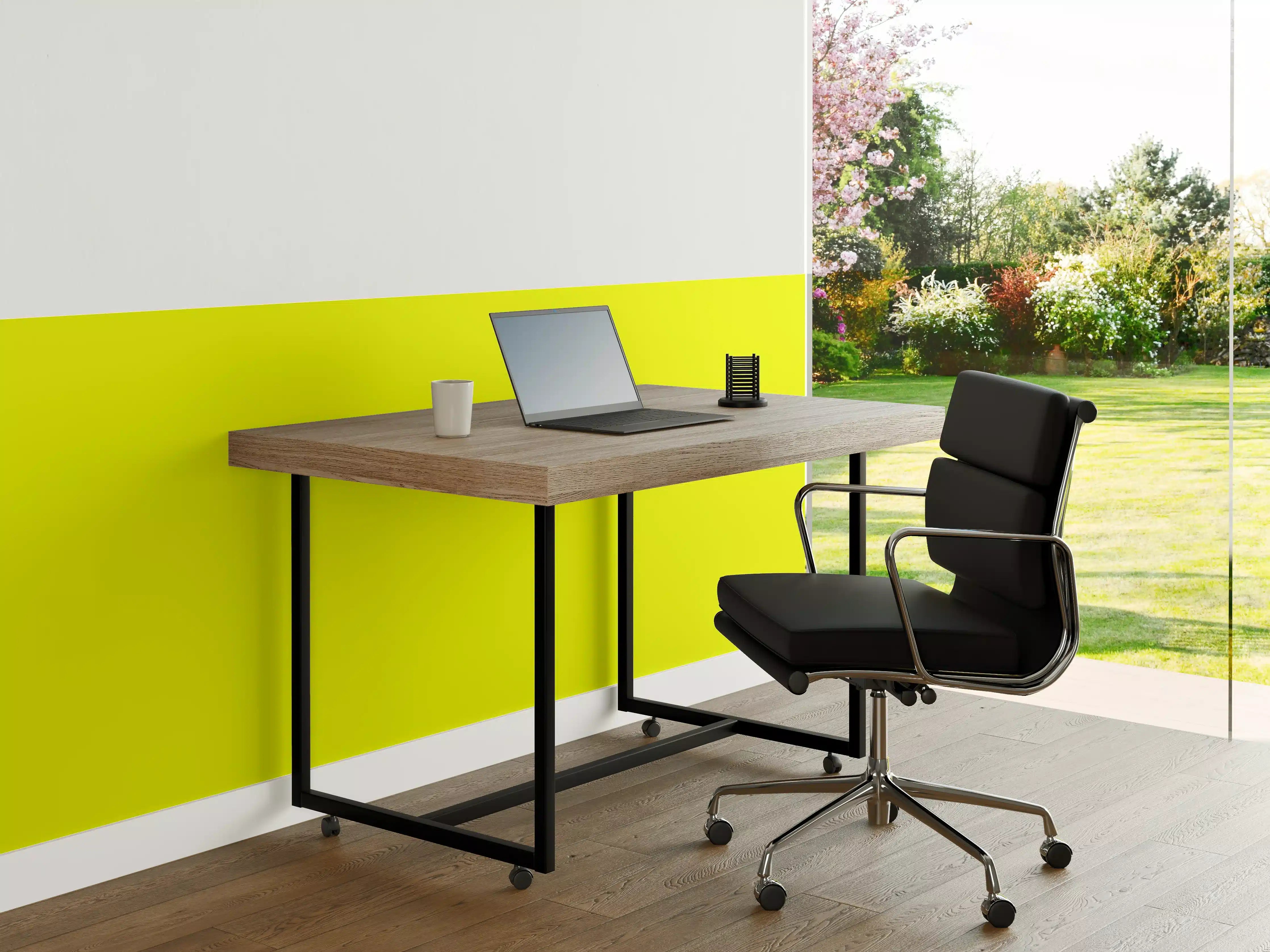 Büro Wandgestaltung - RAL 1026 (leuchtendes Gelb)