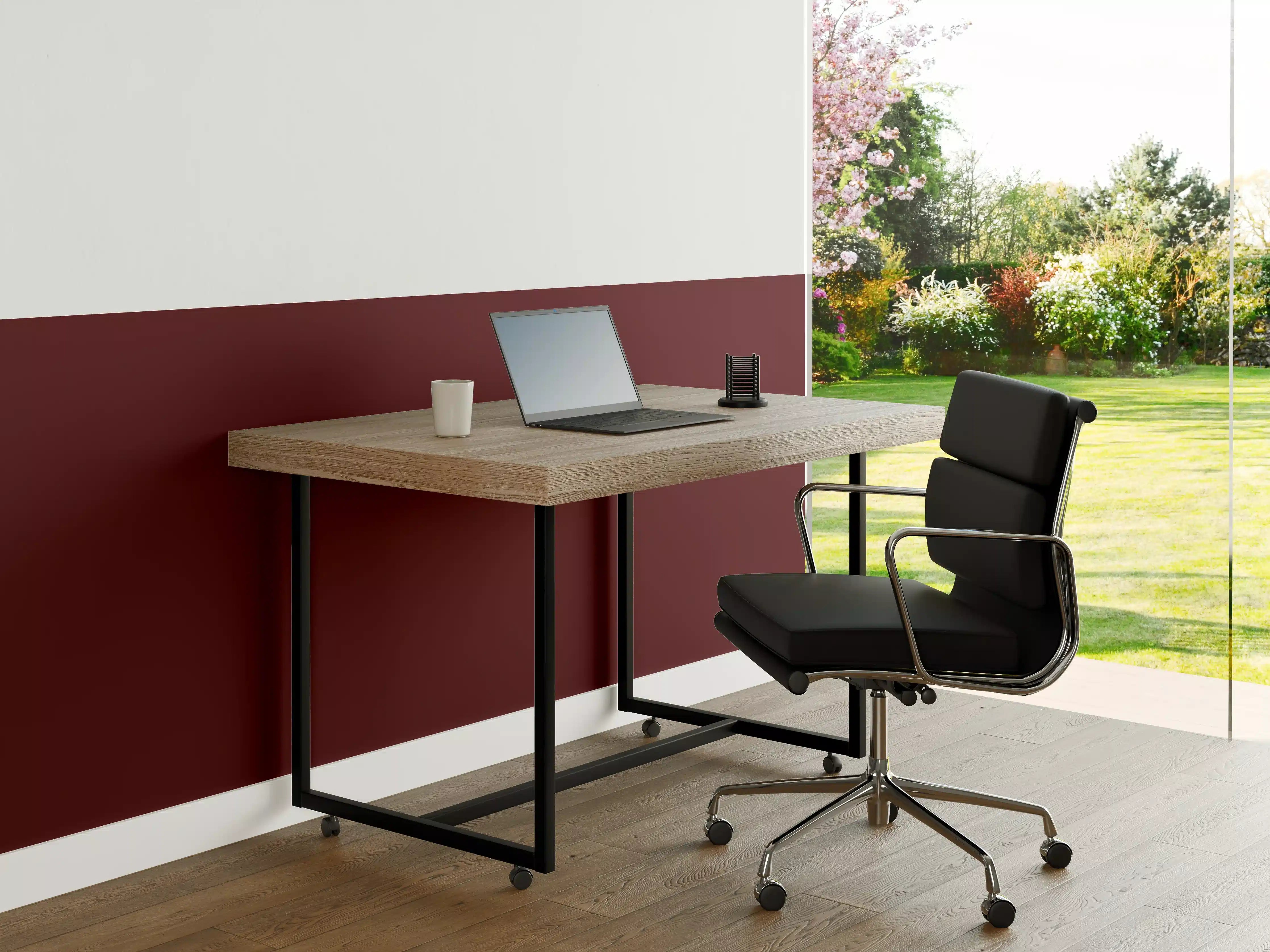 Büro Wandgestaltung - RAL 3005 (Weinrot)