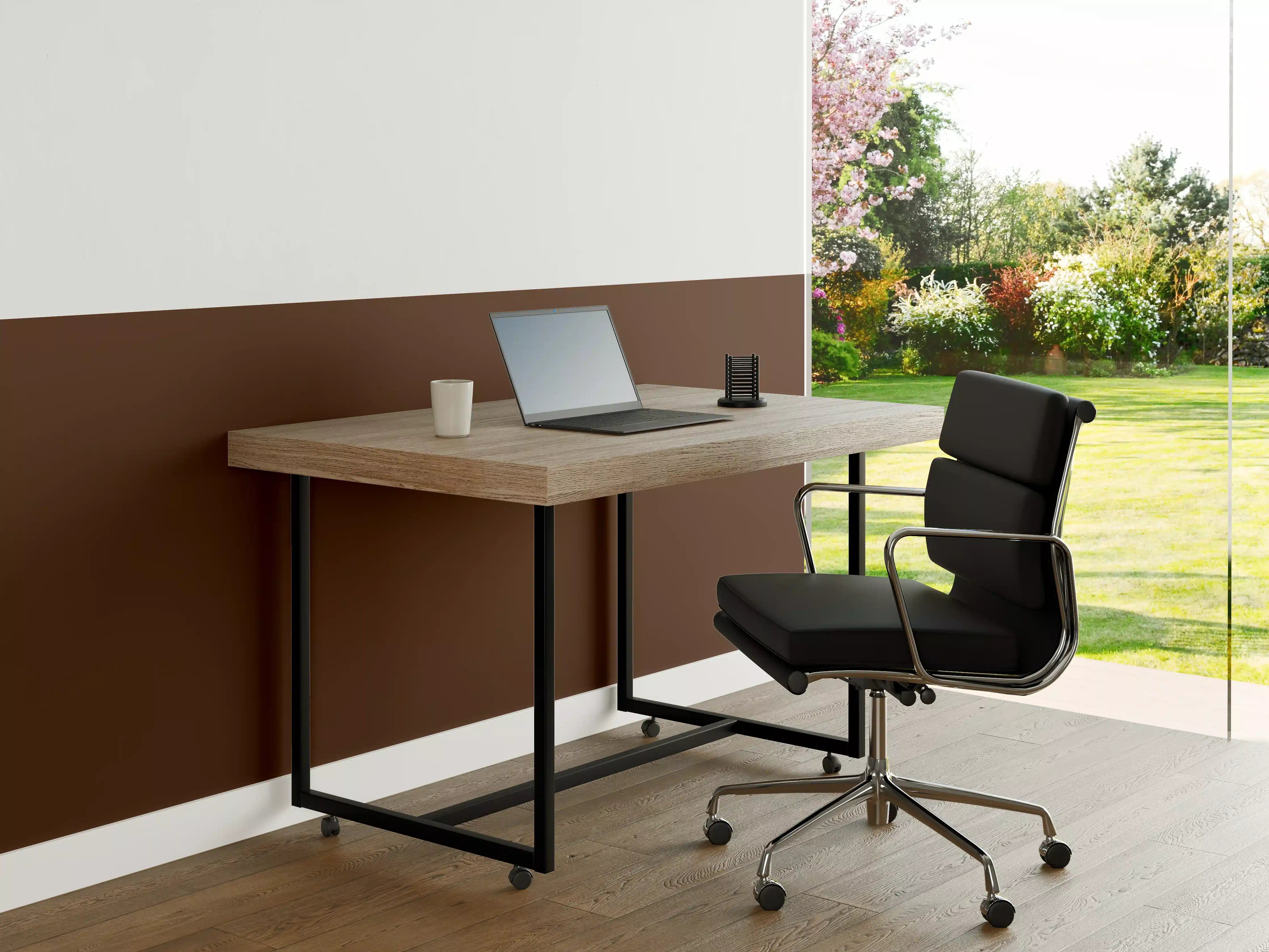 Büro Wandgestaltung - RAL 8011 (Nussbraun)