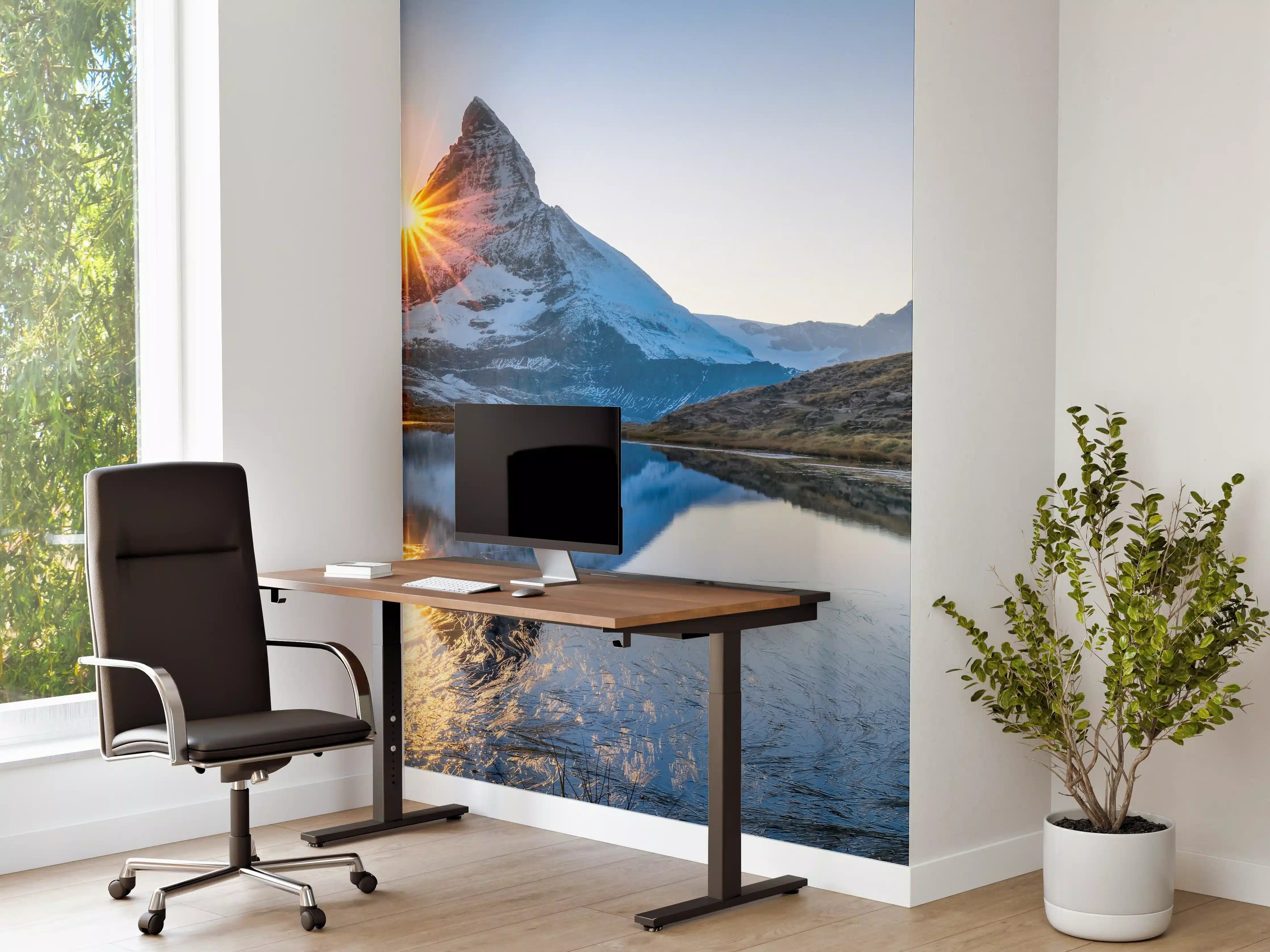 Büro Wandgestaltung - Riffelsee und Matterhorn in den Alpen