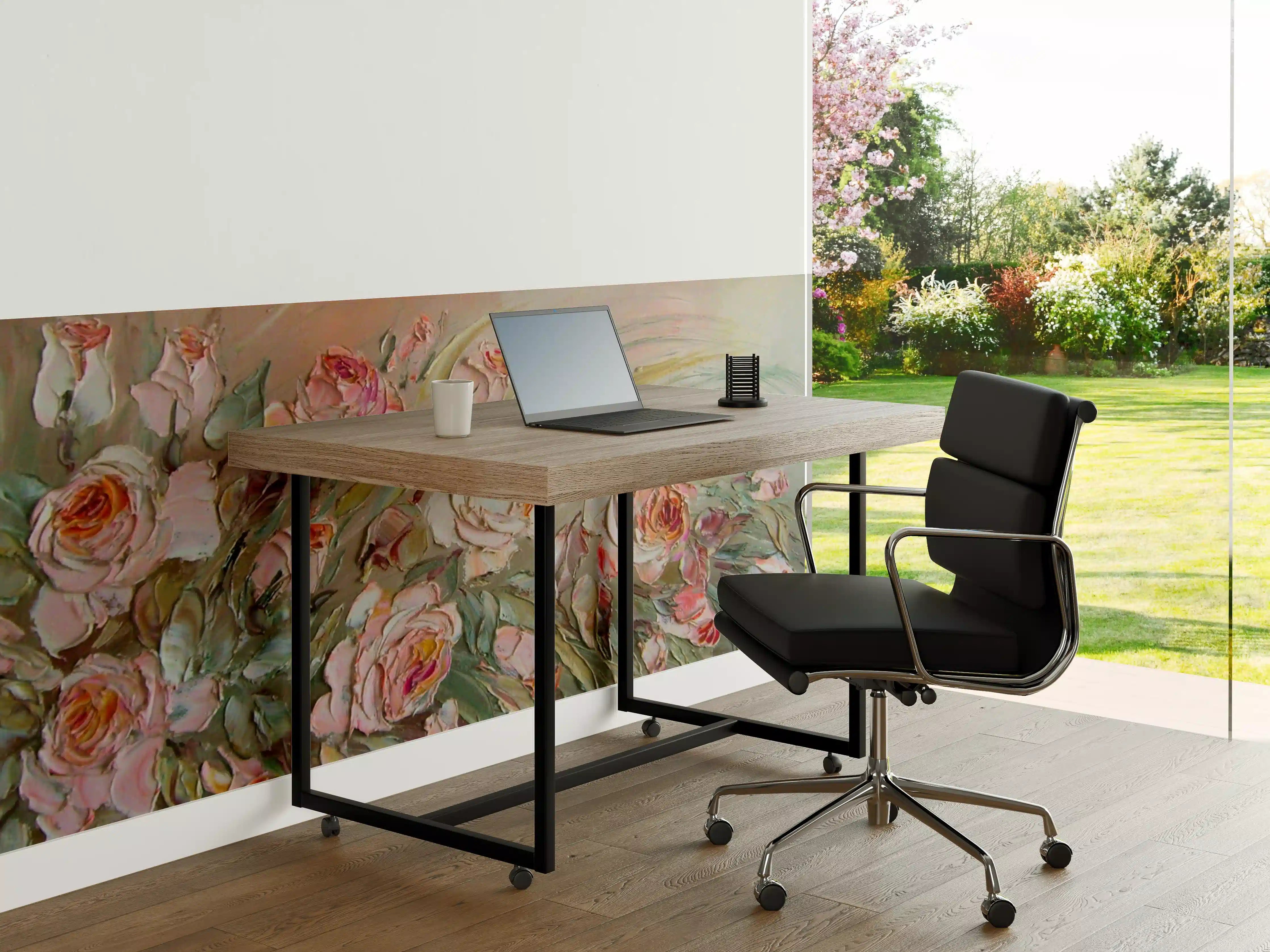 Büro Wandgestaltung - Romantische Rosenblüte in zarten Farbnuancen