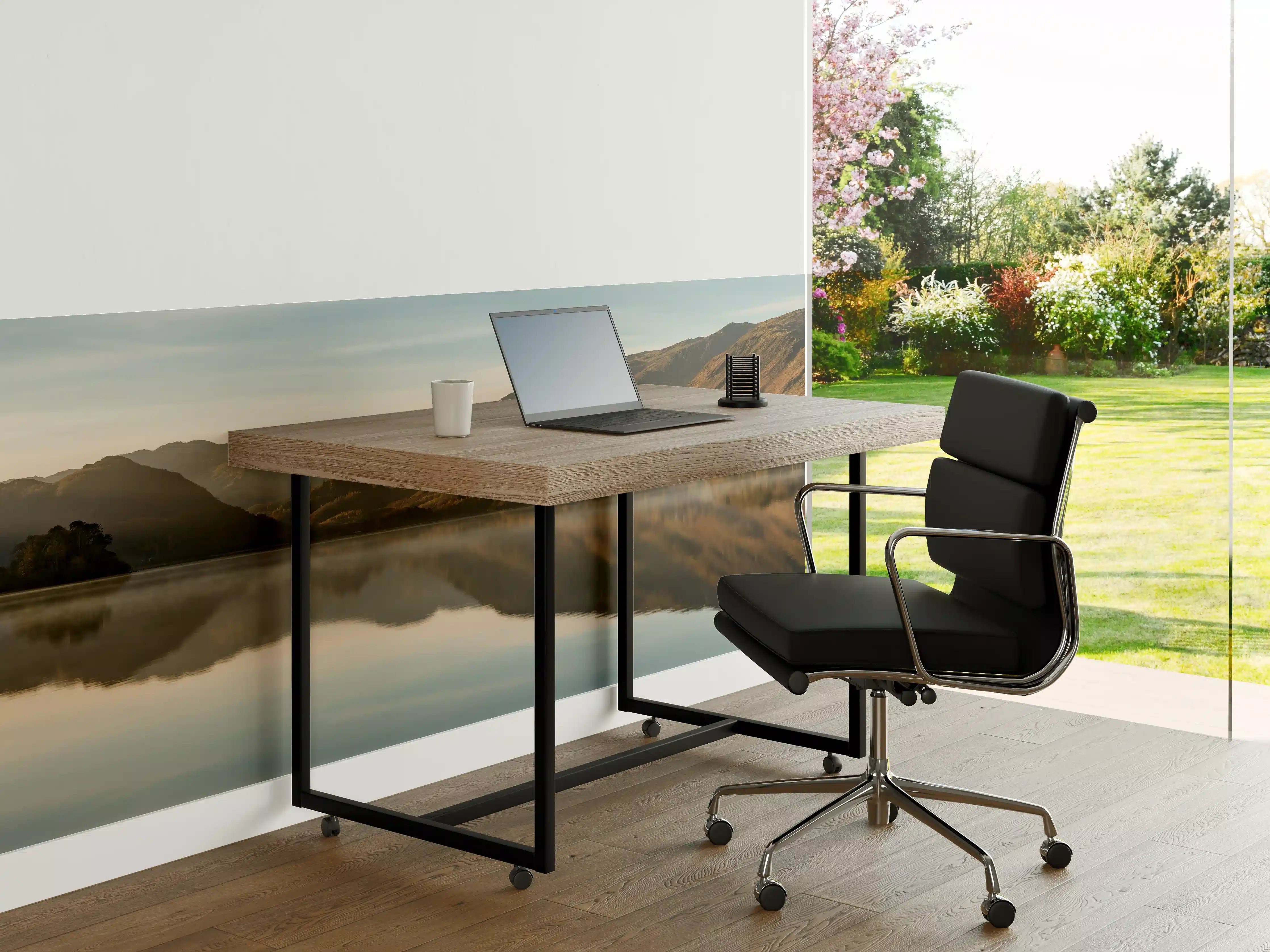 Büro Wandgestaltung - Ruhige Reflexionen im stillen Derwentwater