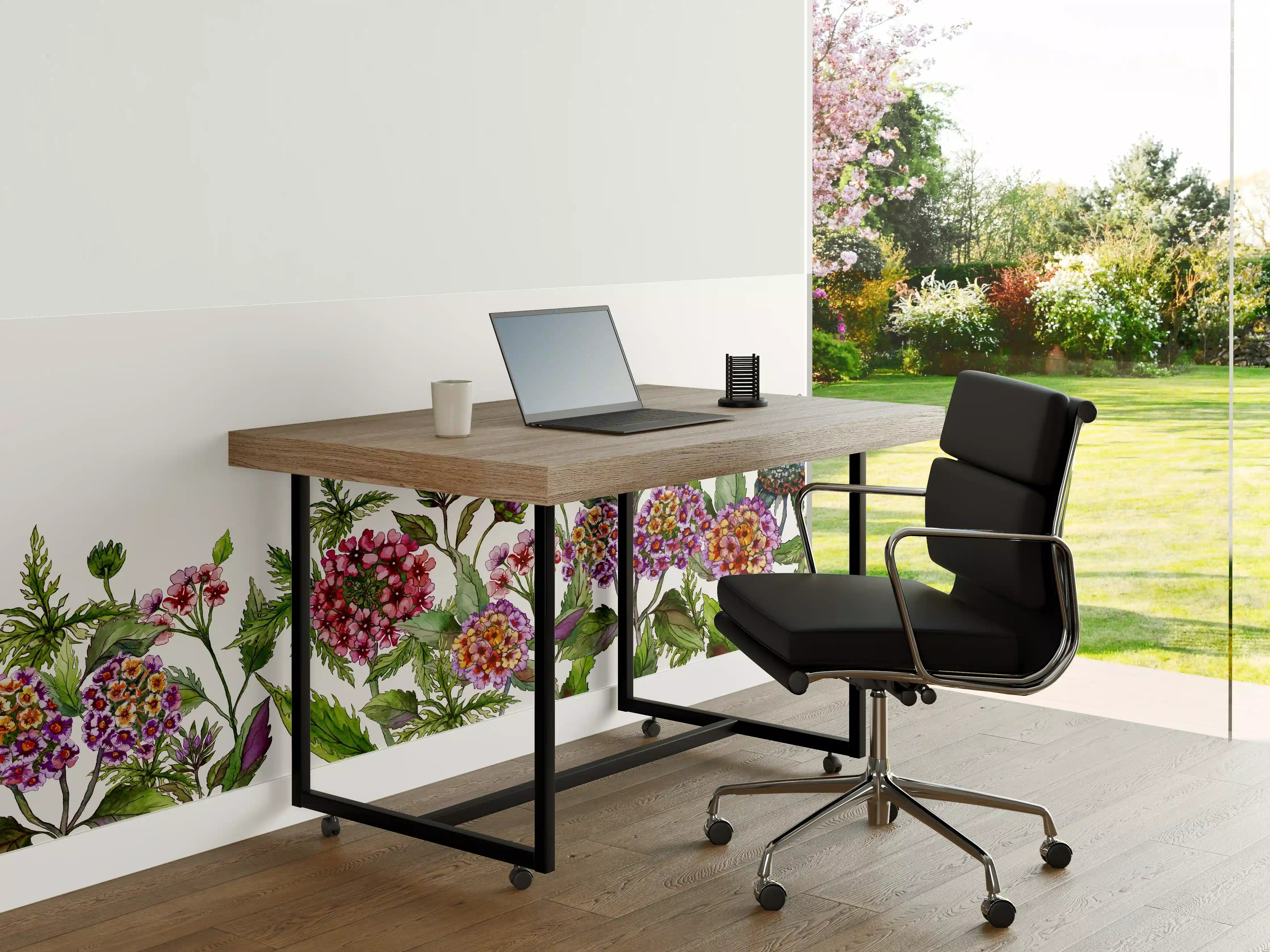 Büro Wandgestaltung - Schöne Lantana-Blüten mit grünem Blätter