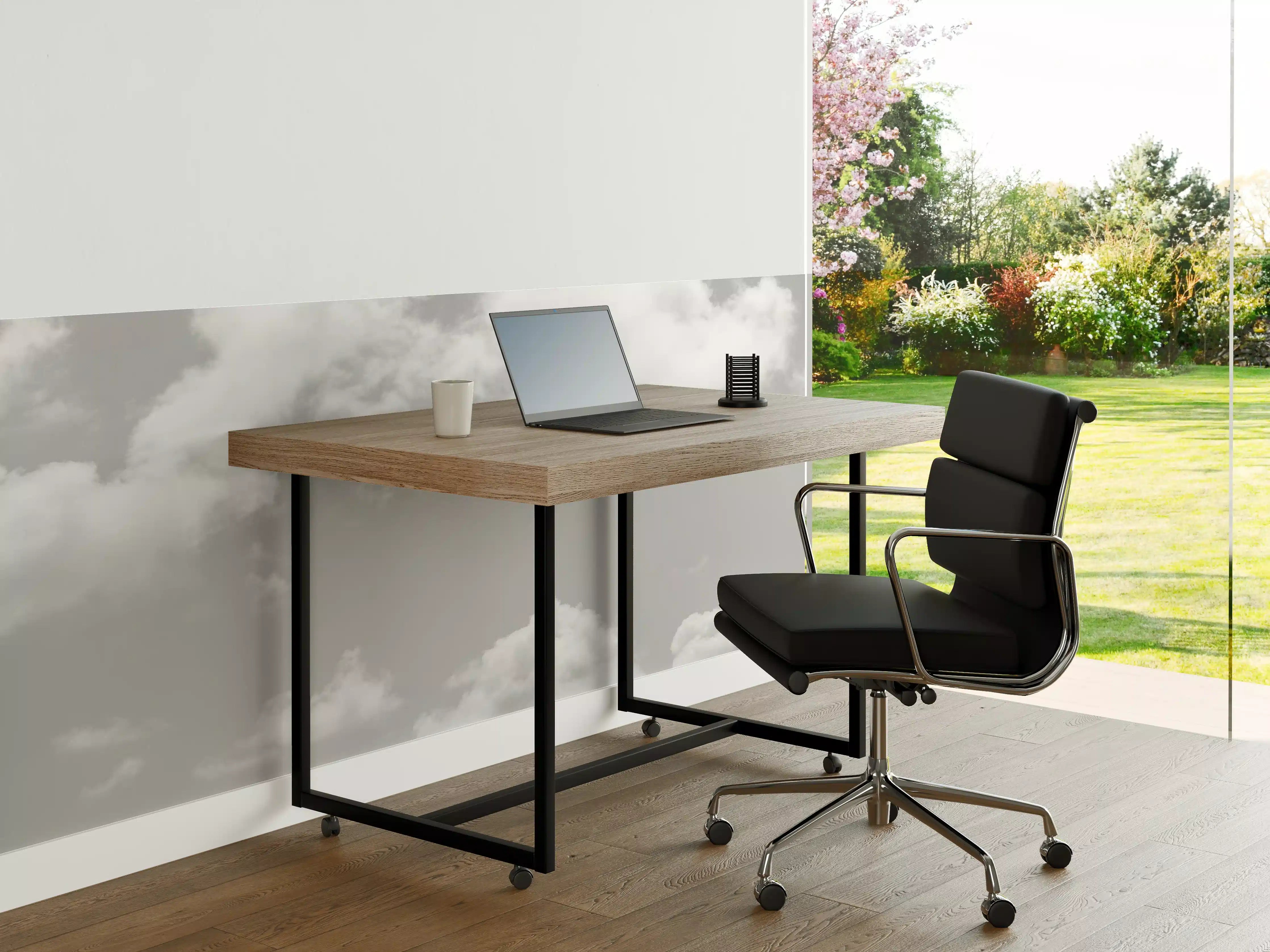 Büro Wandgestaltung - Schwarz-Weiß Wolkenhimmel über dem Meer