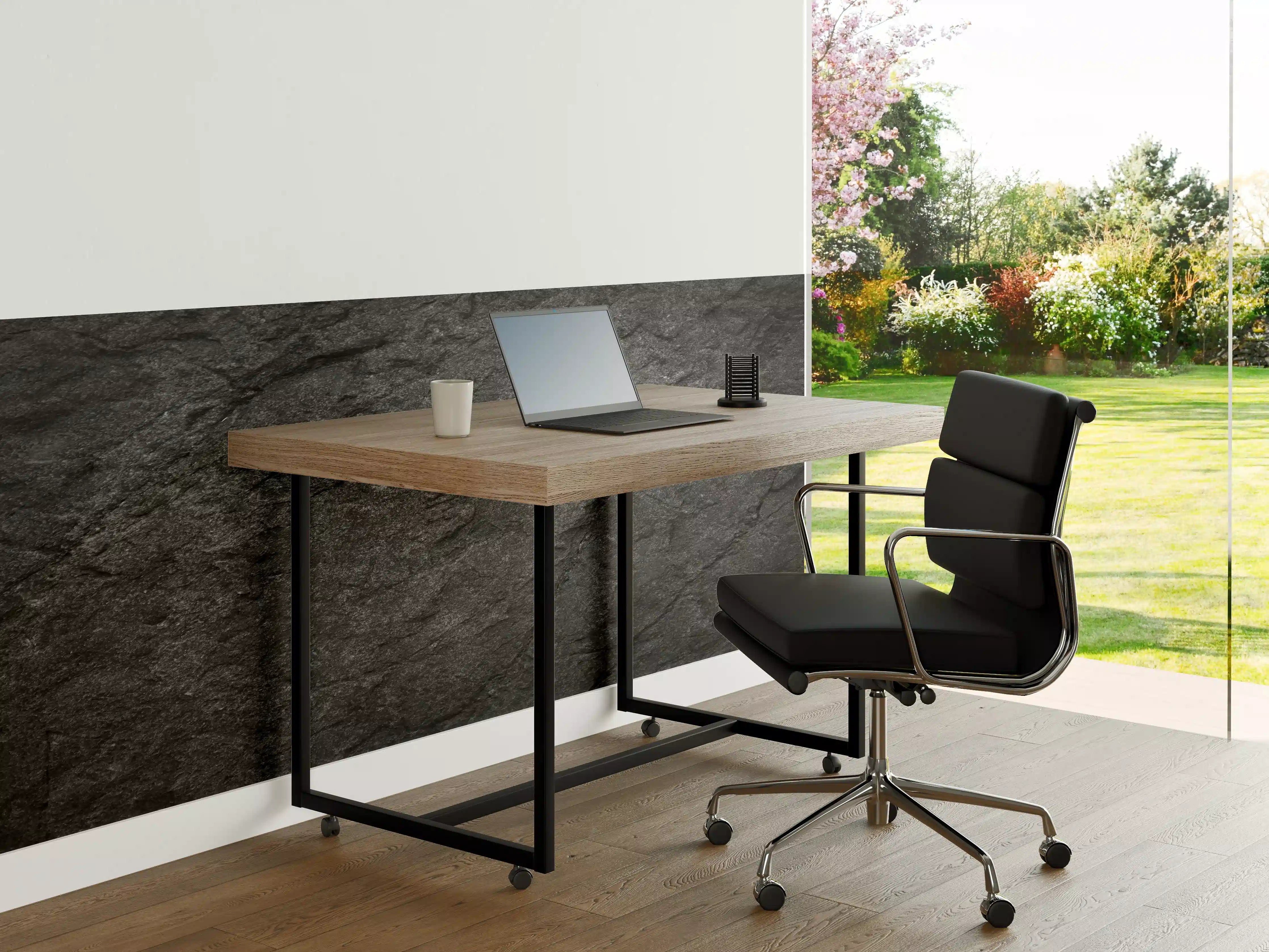 Büro Wandgestaltung - Schwarze Schieferplatte