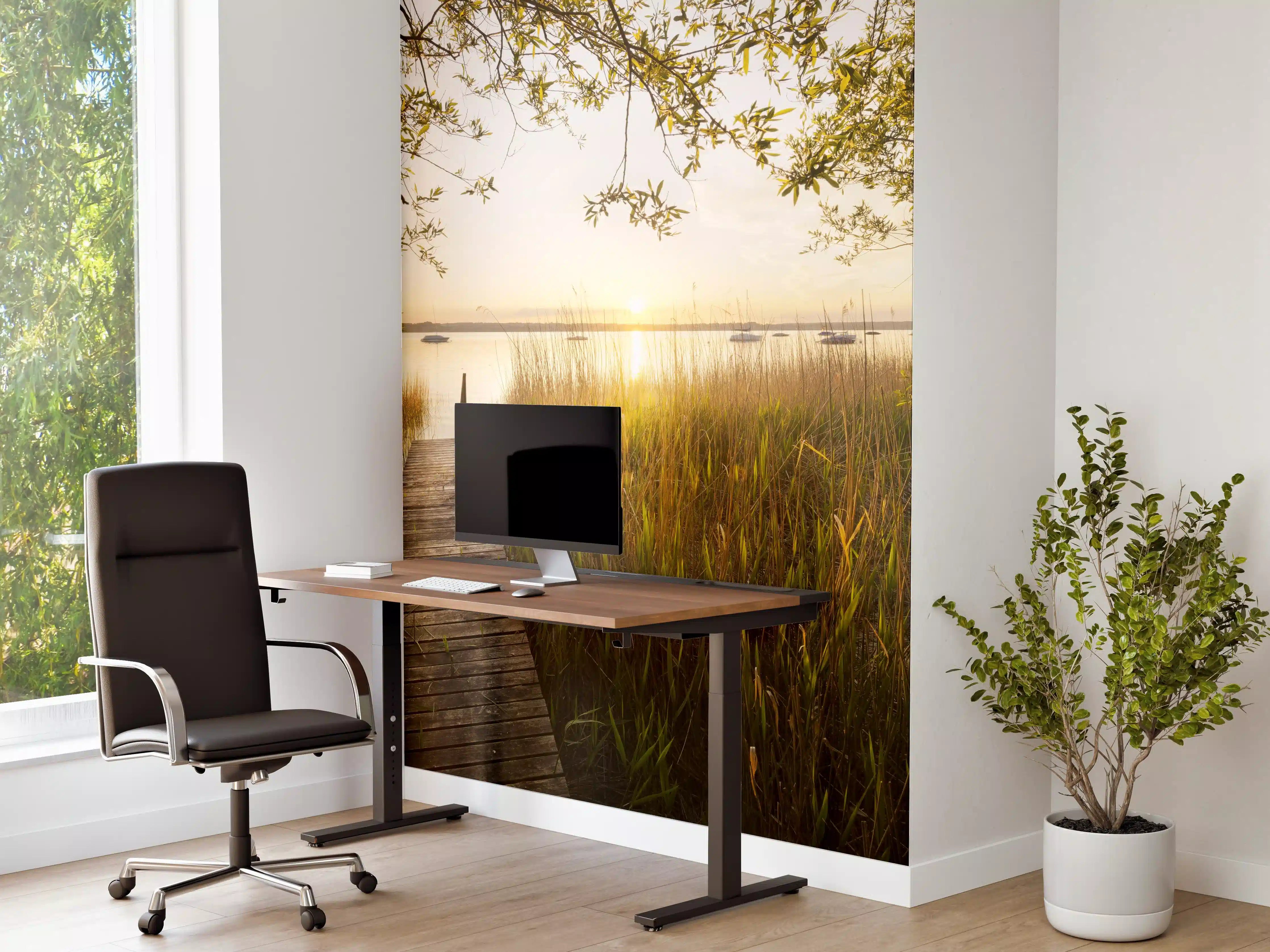 Büro Wandgestaltung - See in Bayern bei Sonnenuntergang