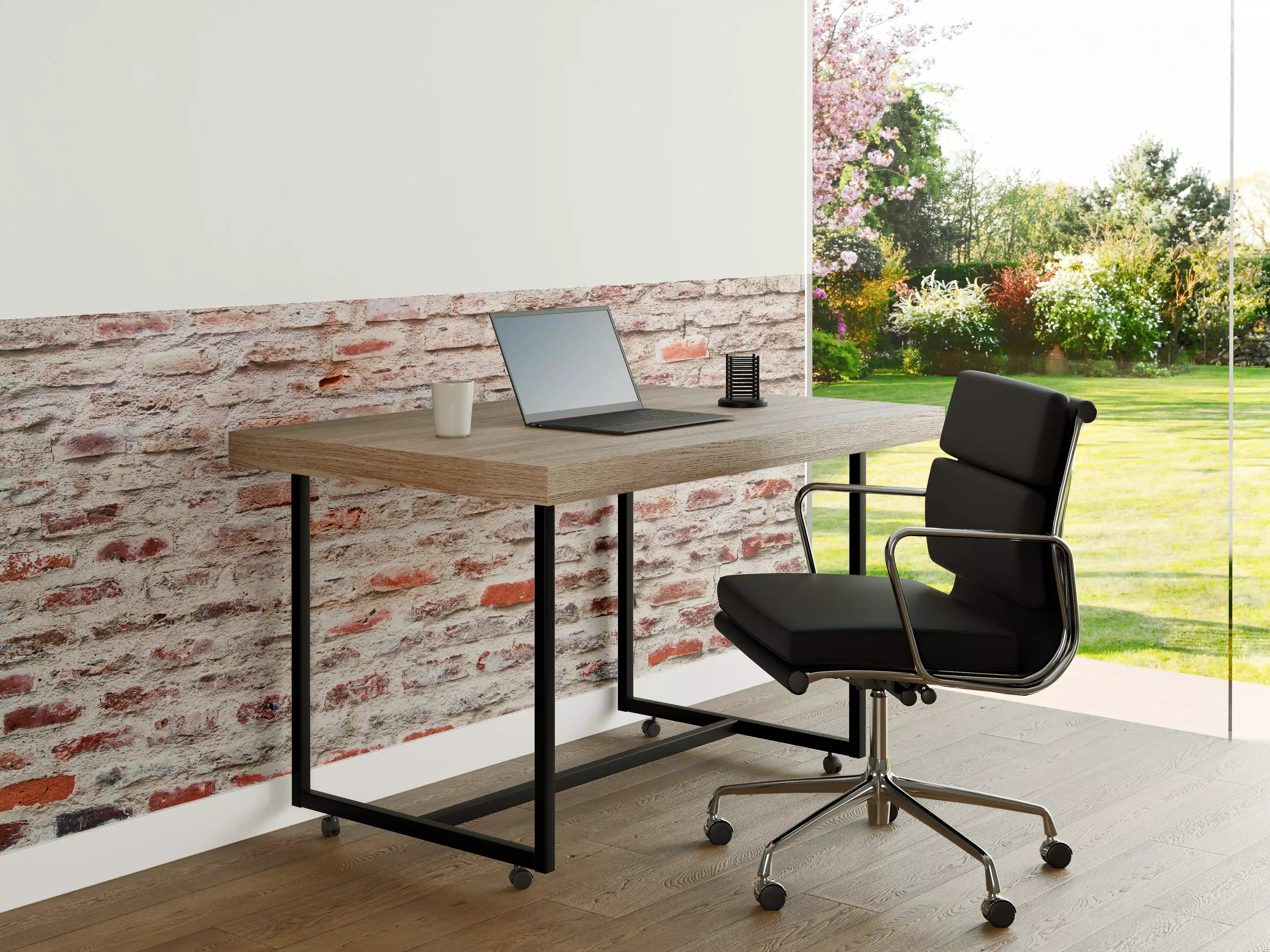 Büro Wandgestaltung - Sehr alte kaputte Steinmauer