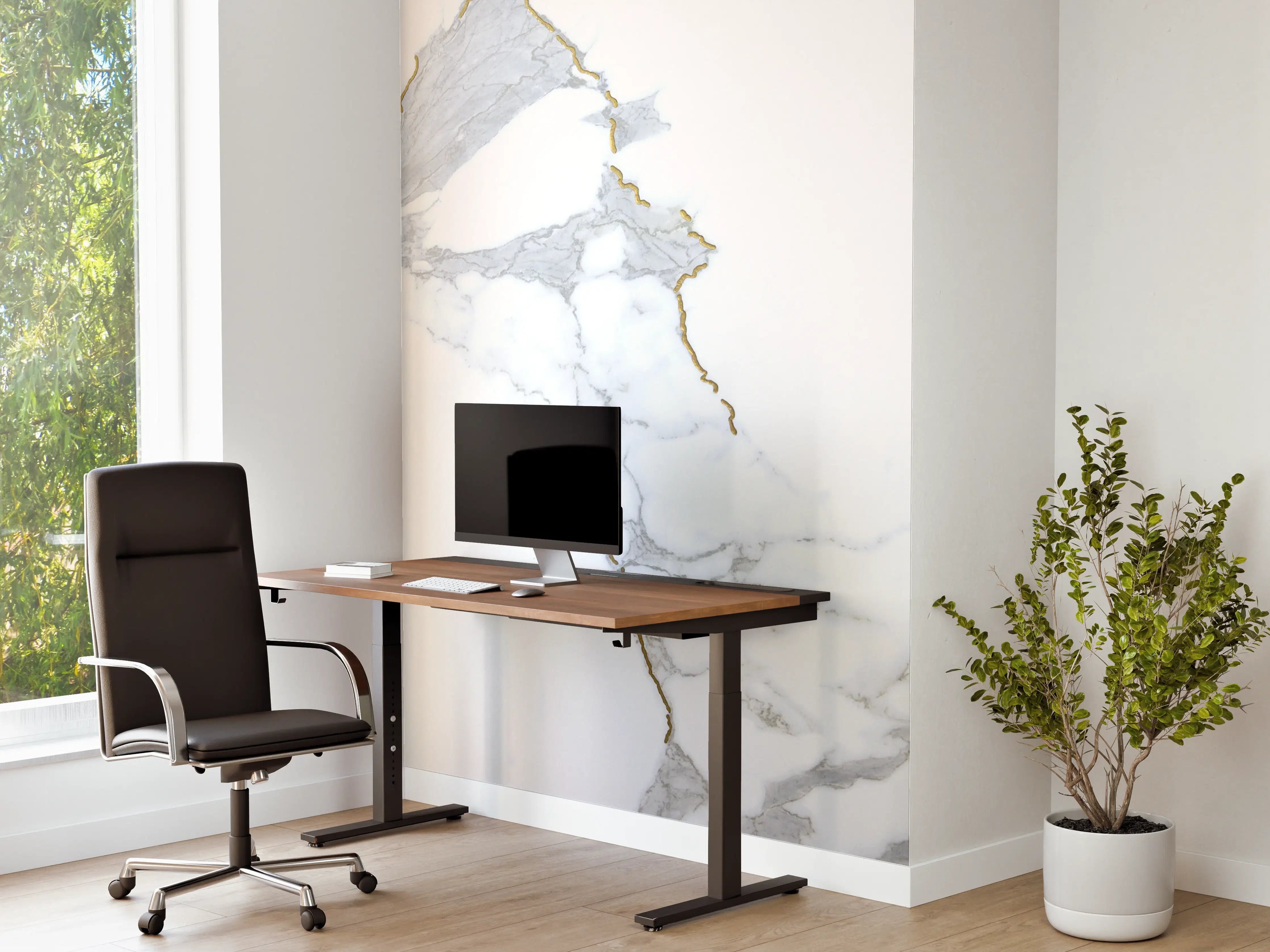Büro Wandgestaltung - Silber-Grau Marmor mit Goldakzenten