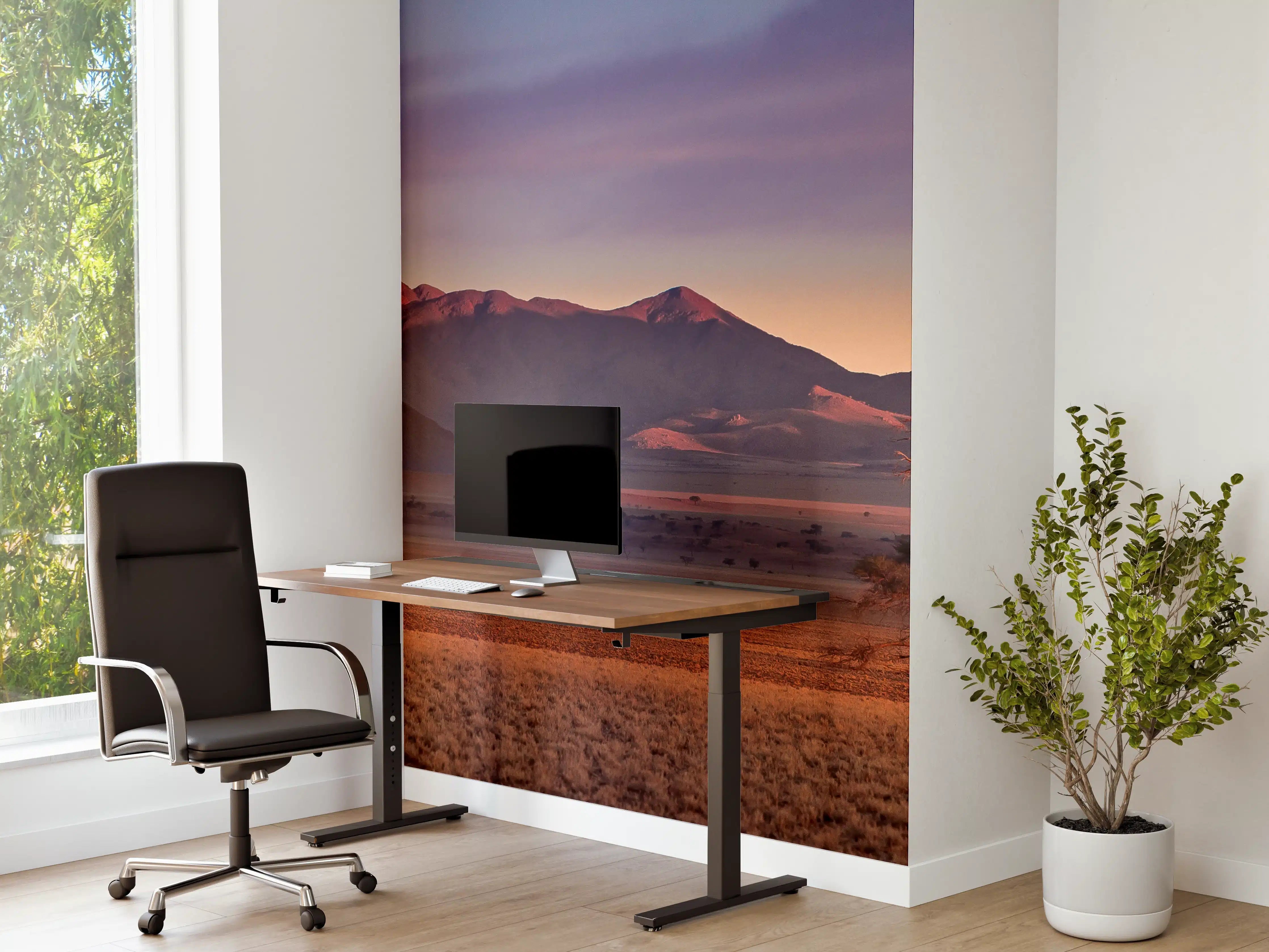 Büro Wandgestaltung - Sonnenuntergang in der Wüste mit einsamer Baum