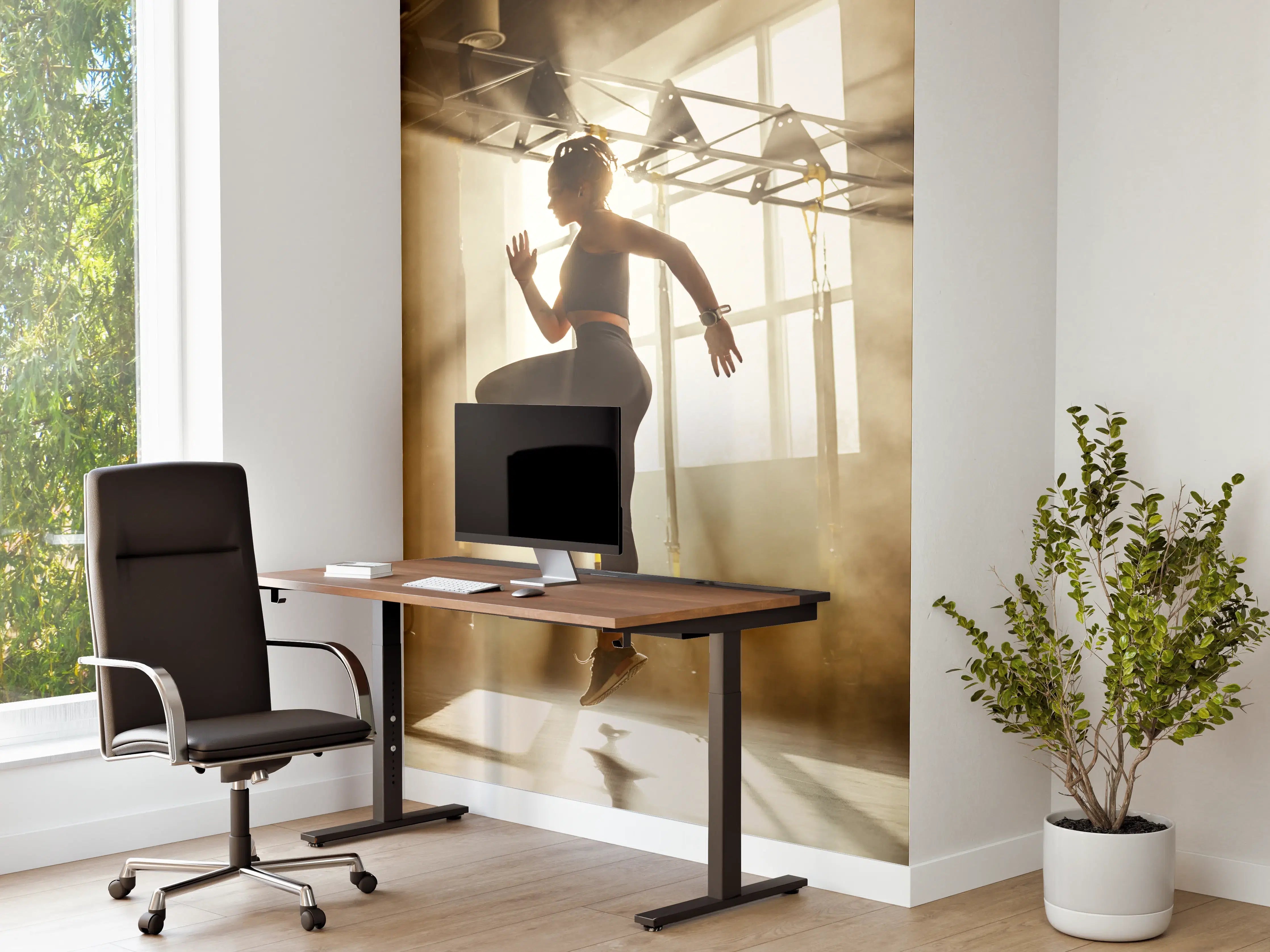 Büro Wandgestaltung - Sportlerin im Fitnesstudio