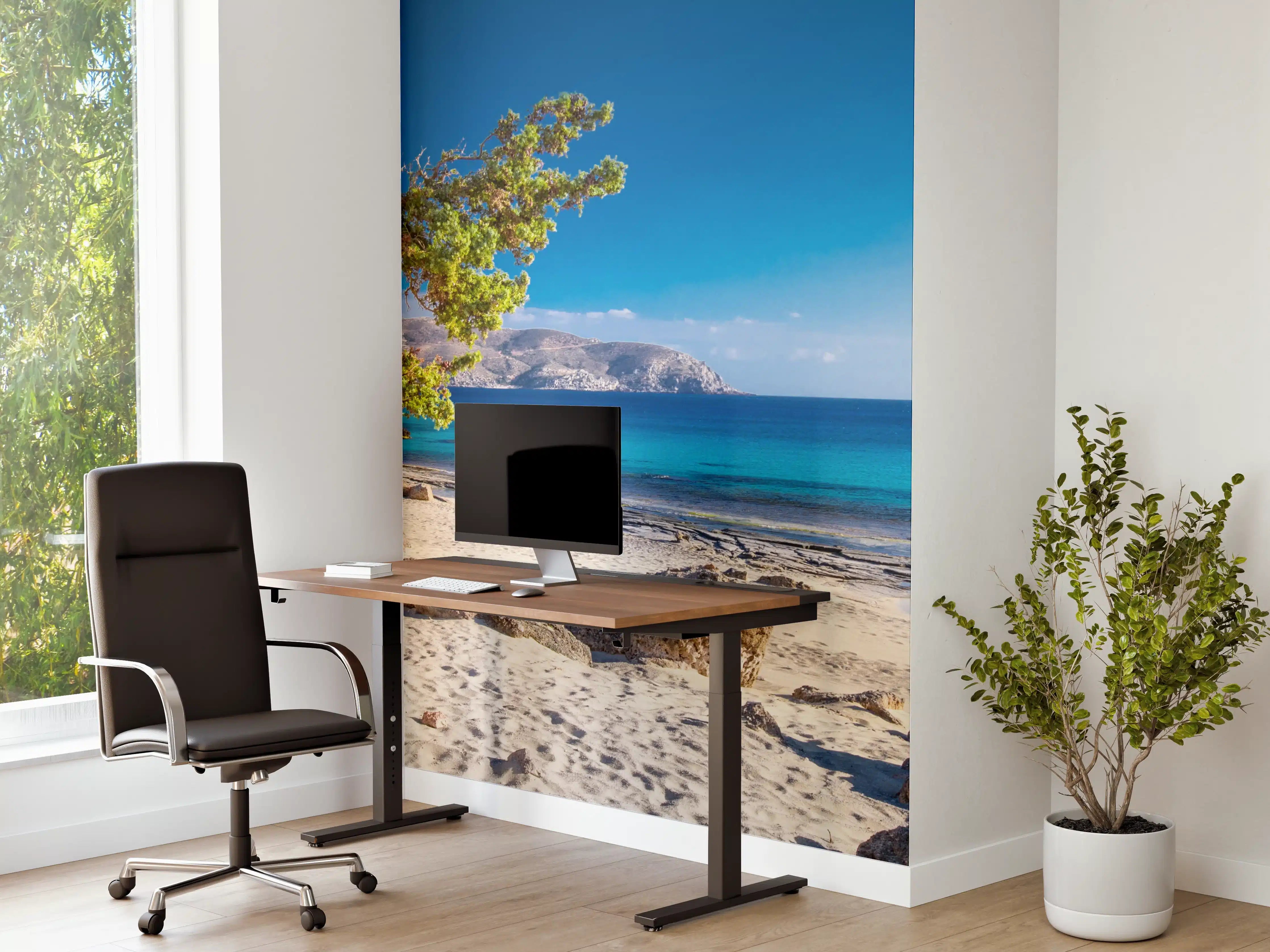 Büro Wandgestaltung - Strand mit wankenden Bäumen unter blauem Himmel