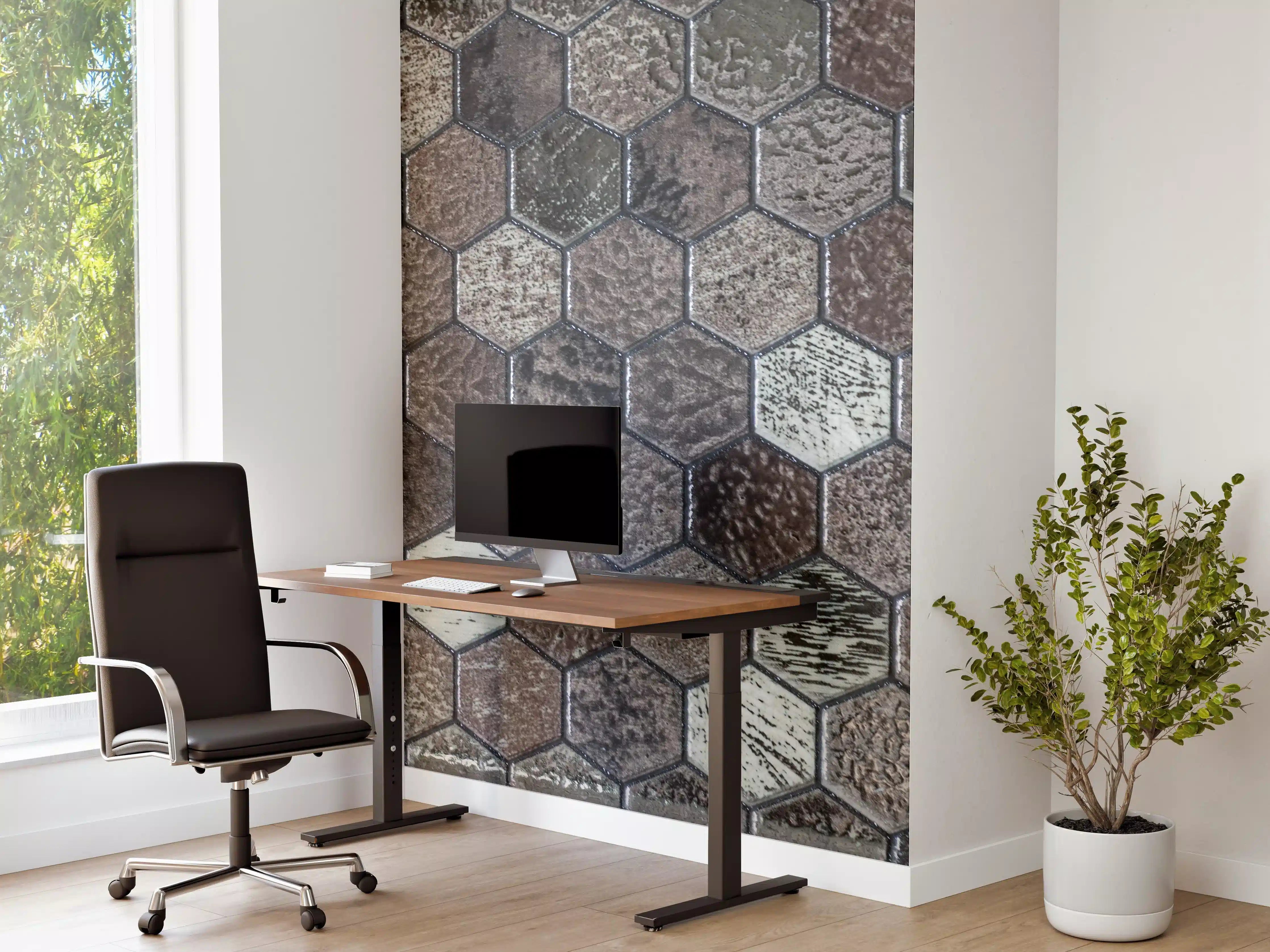 Büro Wandgestaltung - Strukturierte Mosaikfliesen in Erdtönen