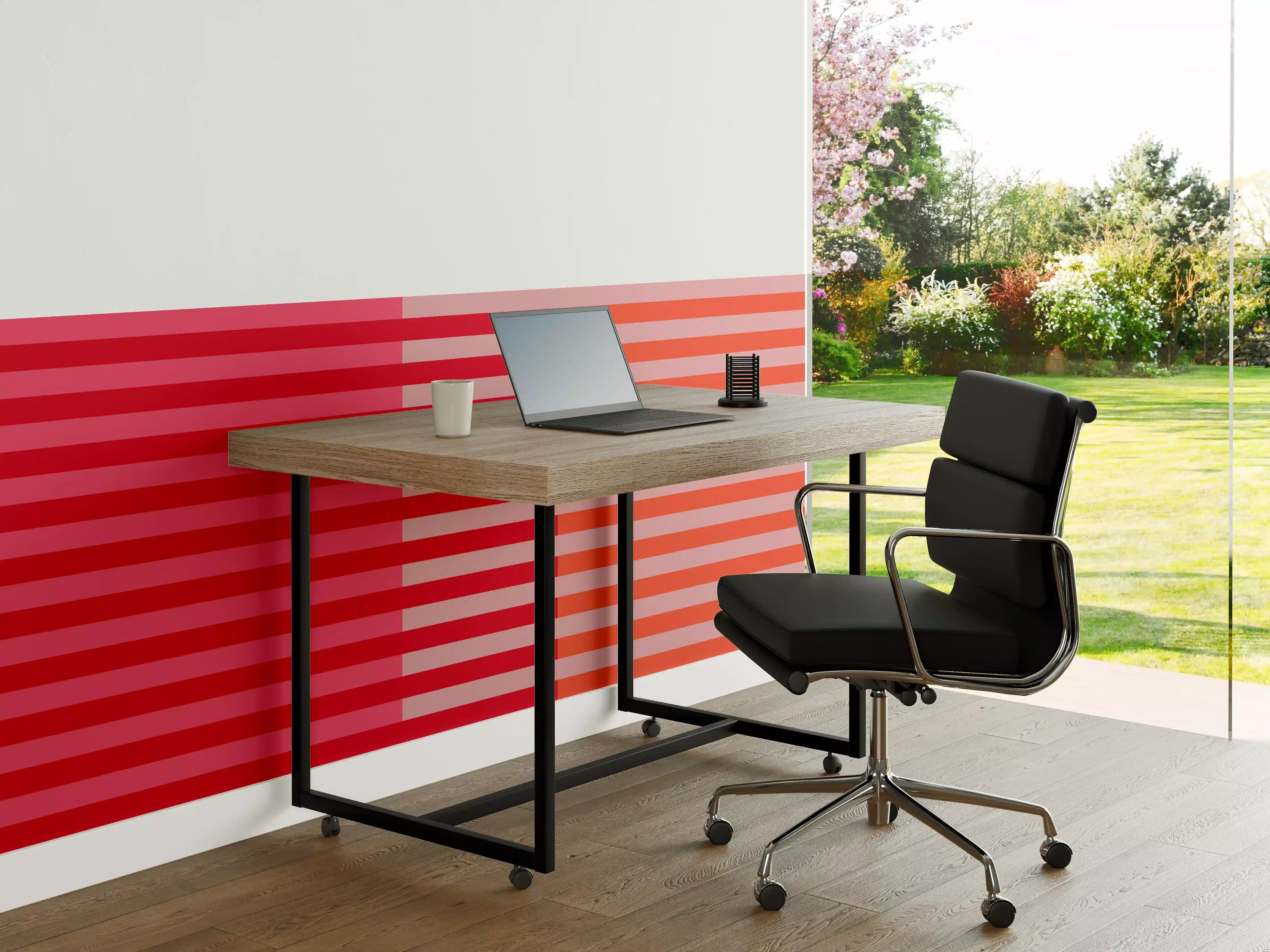 Büro Wandgestaltung - The Reds - Multy Stripes - Strawberry