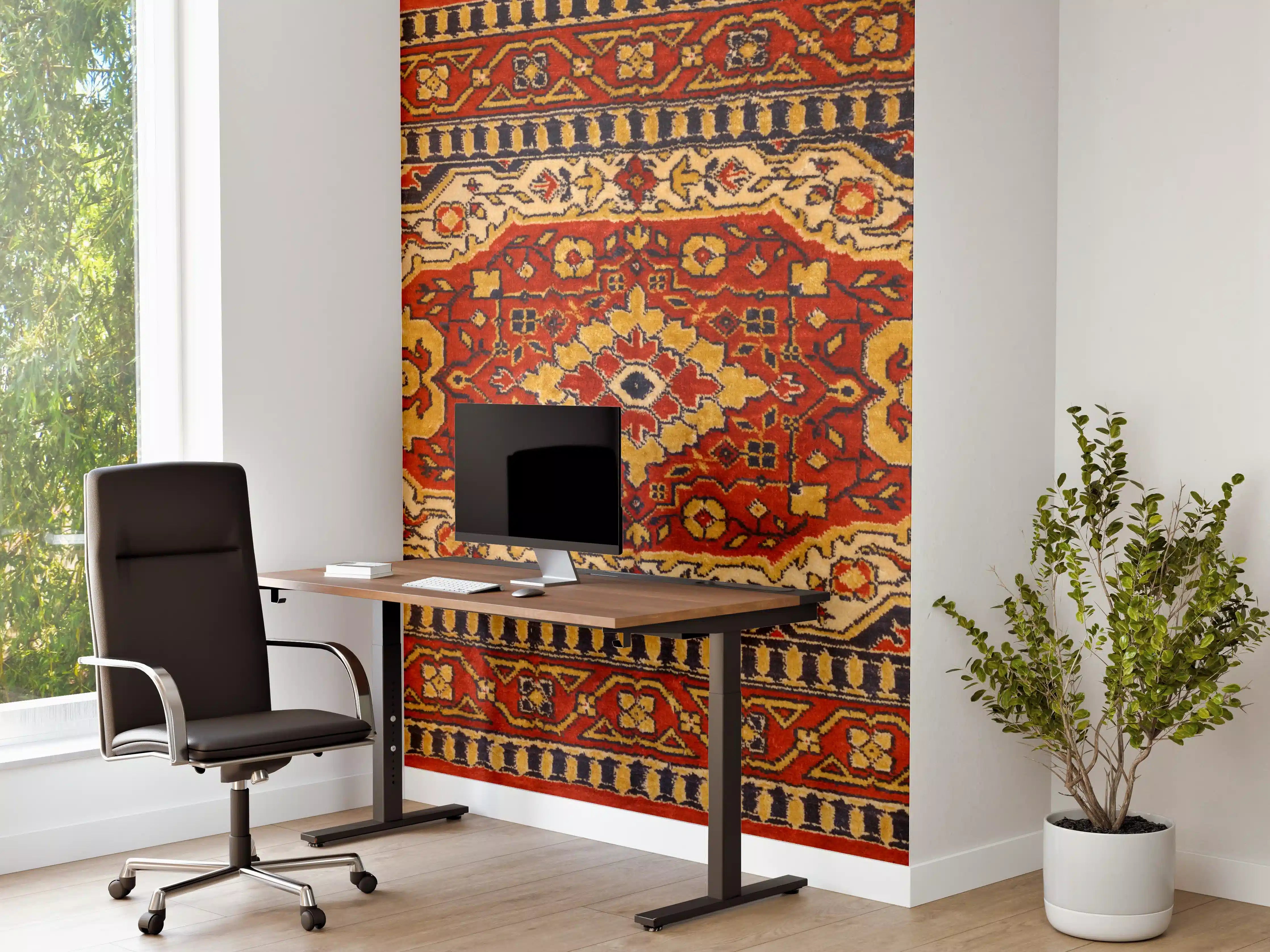 Büro Wandgestaltung - Traditioneller Orientteppich mit Rot-Gold-Tönen