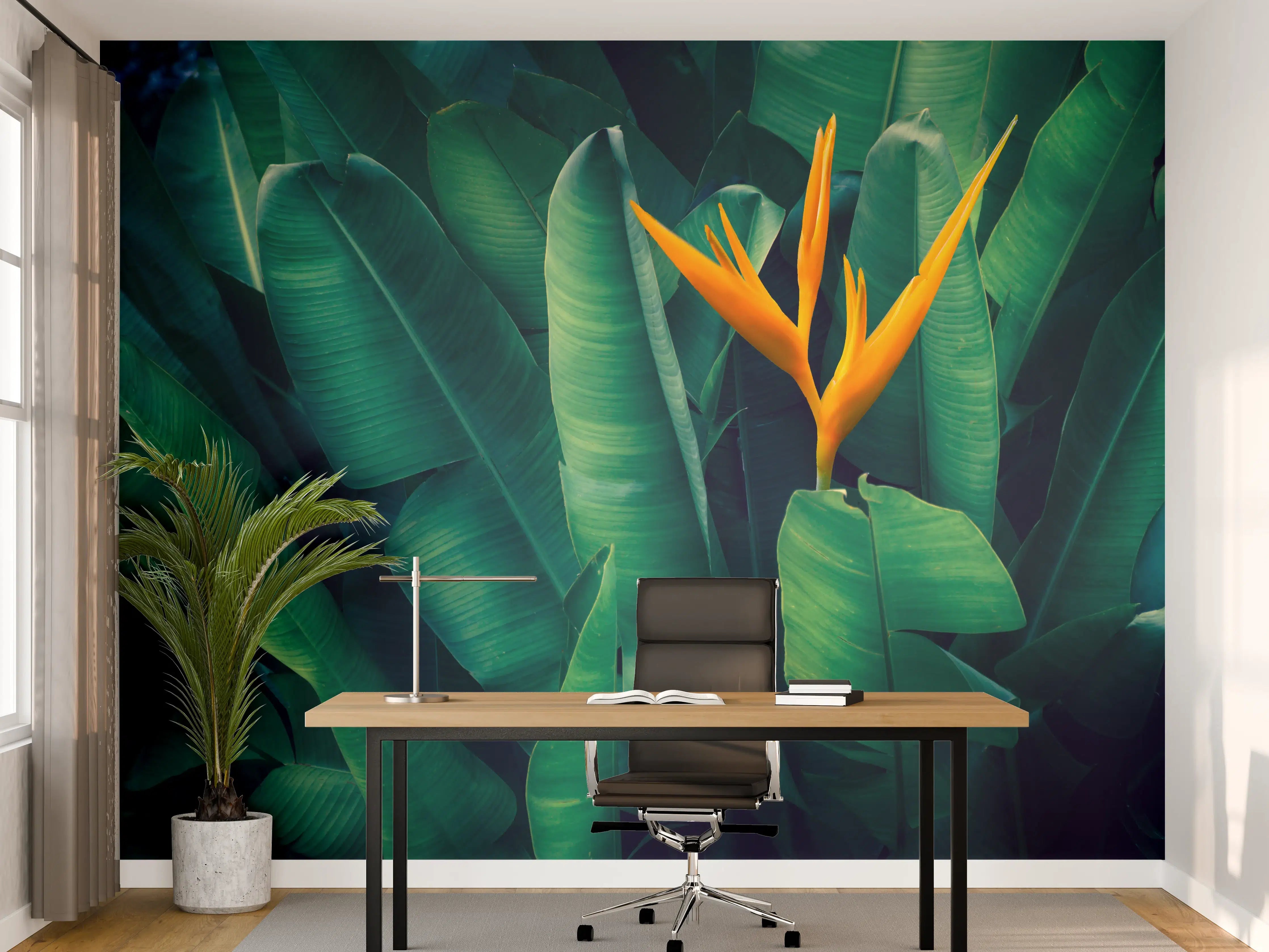 Büro Wandgestaltung - Tropische Blätter mit orangefarbiger Blume
