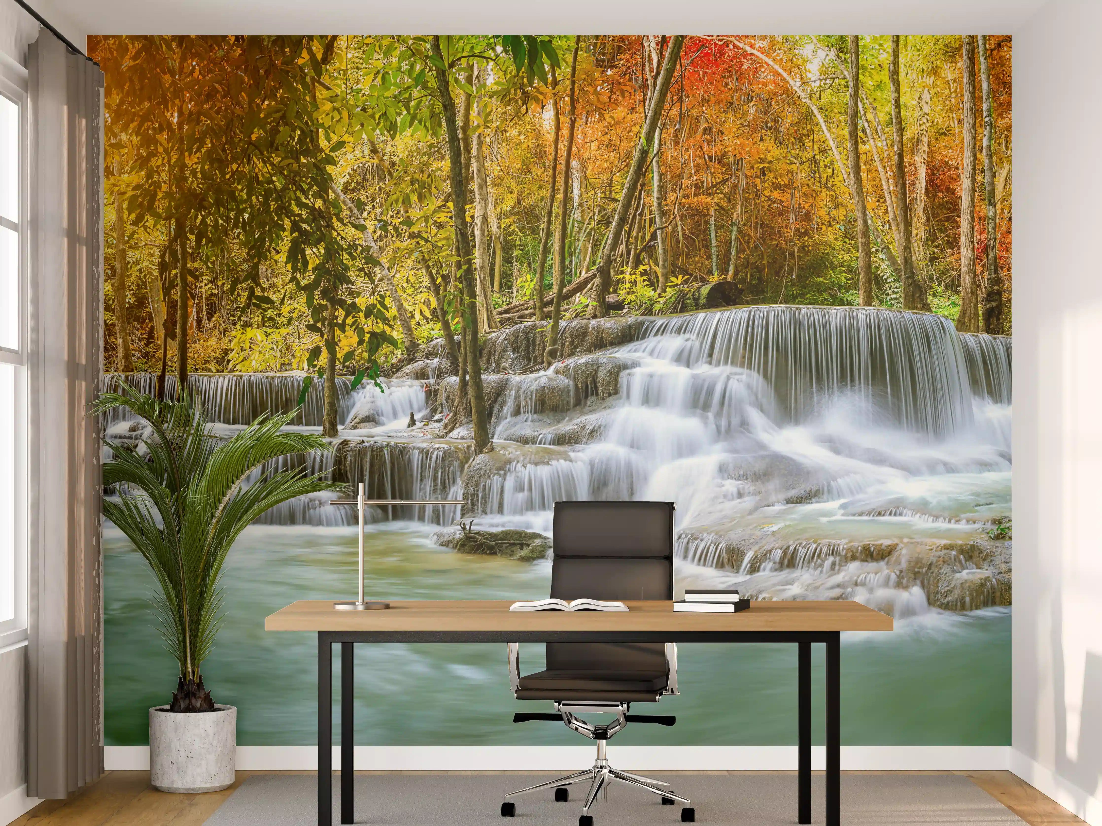 Büro Wandgestaltung - Türkis-Grüner Wasserfall im Herbst