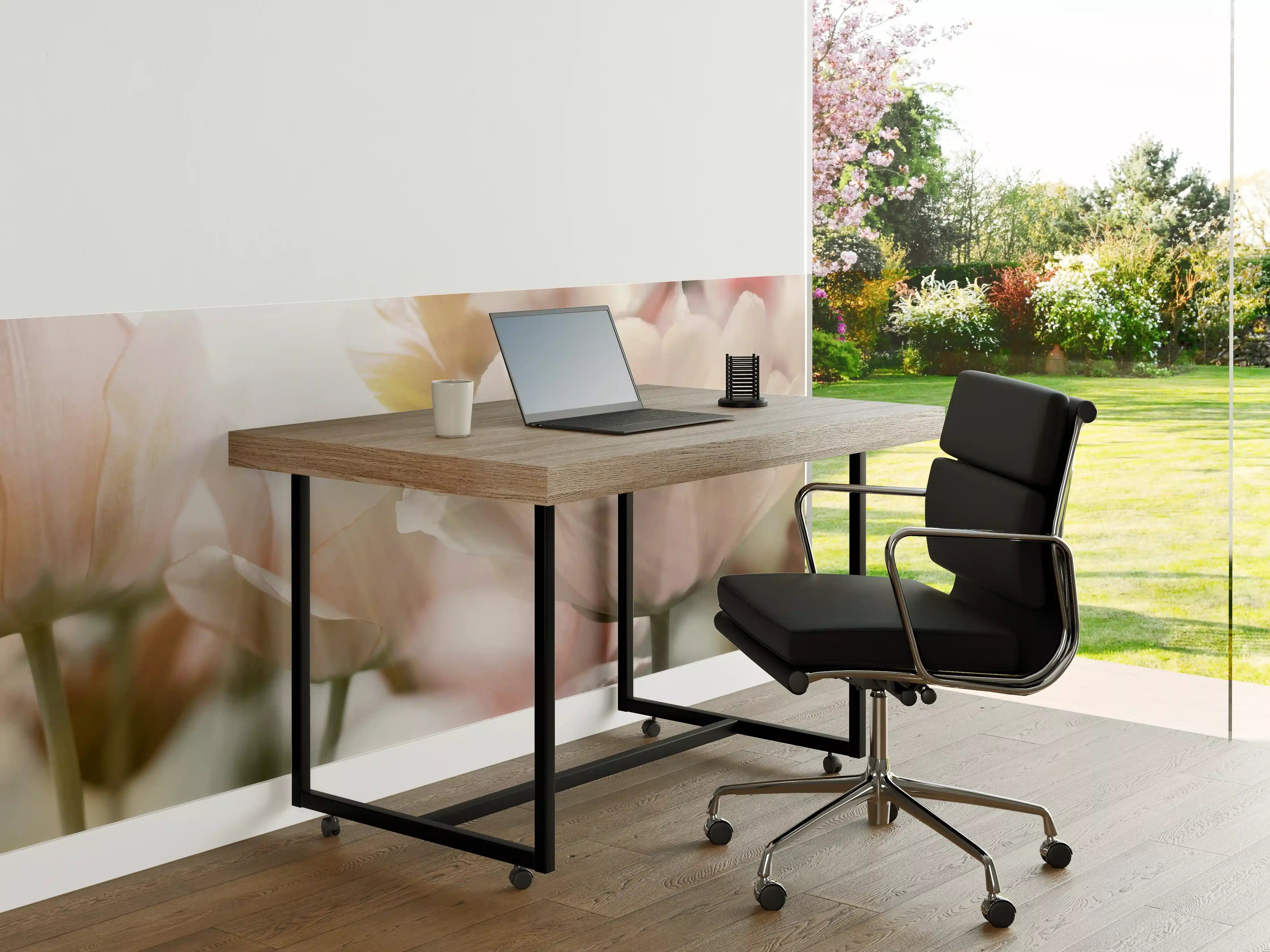 Büro Wandgestaltung - Tulpen in Sonnenstrahlen