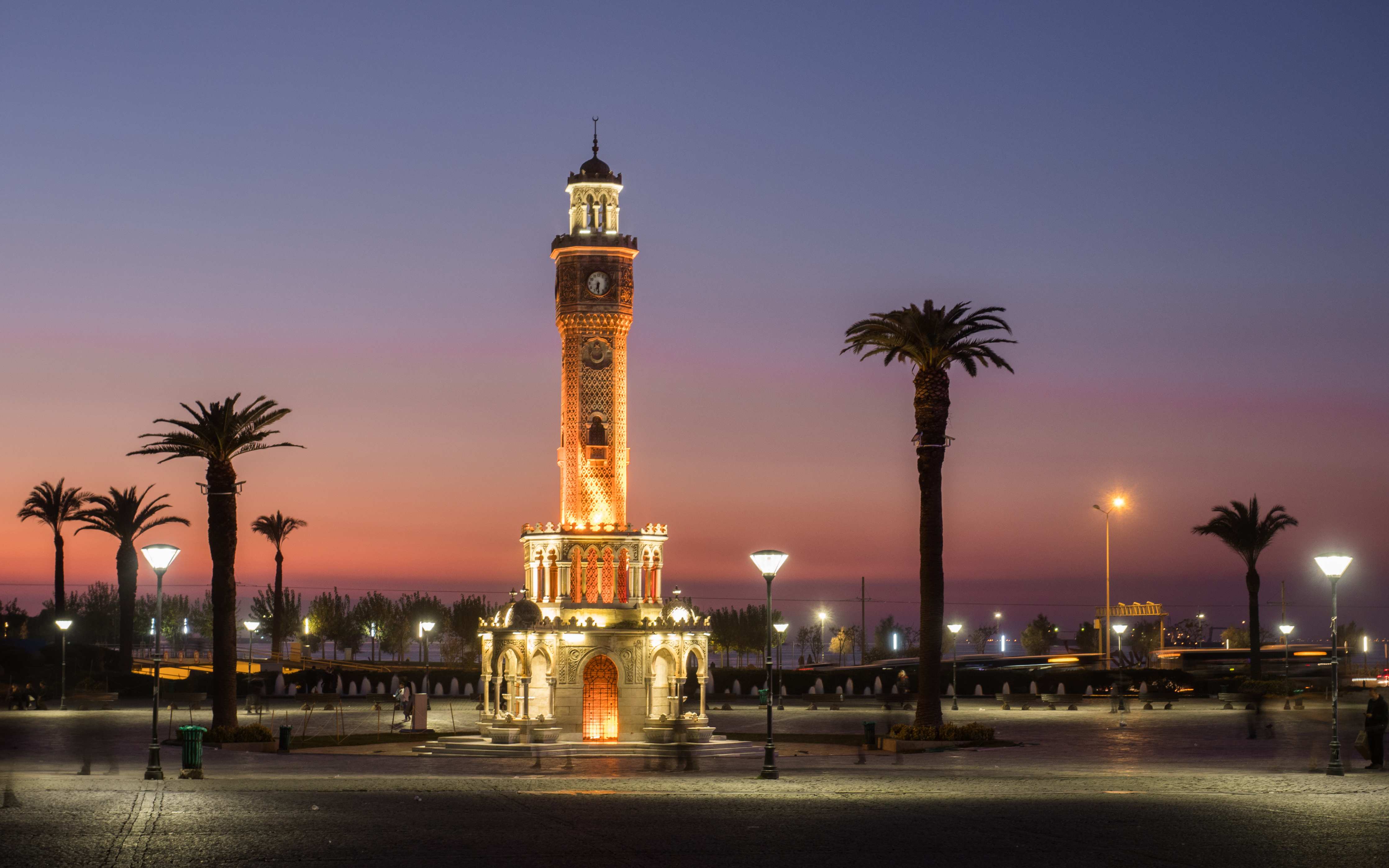 Büro Wandgestaltung-Uhrenturm von Izmir bei Sonnenuntergang