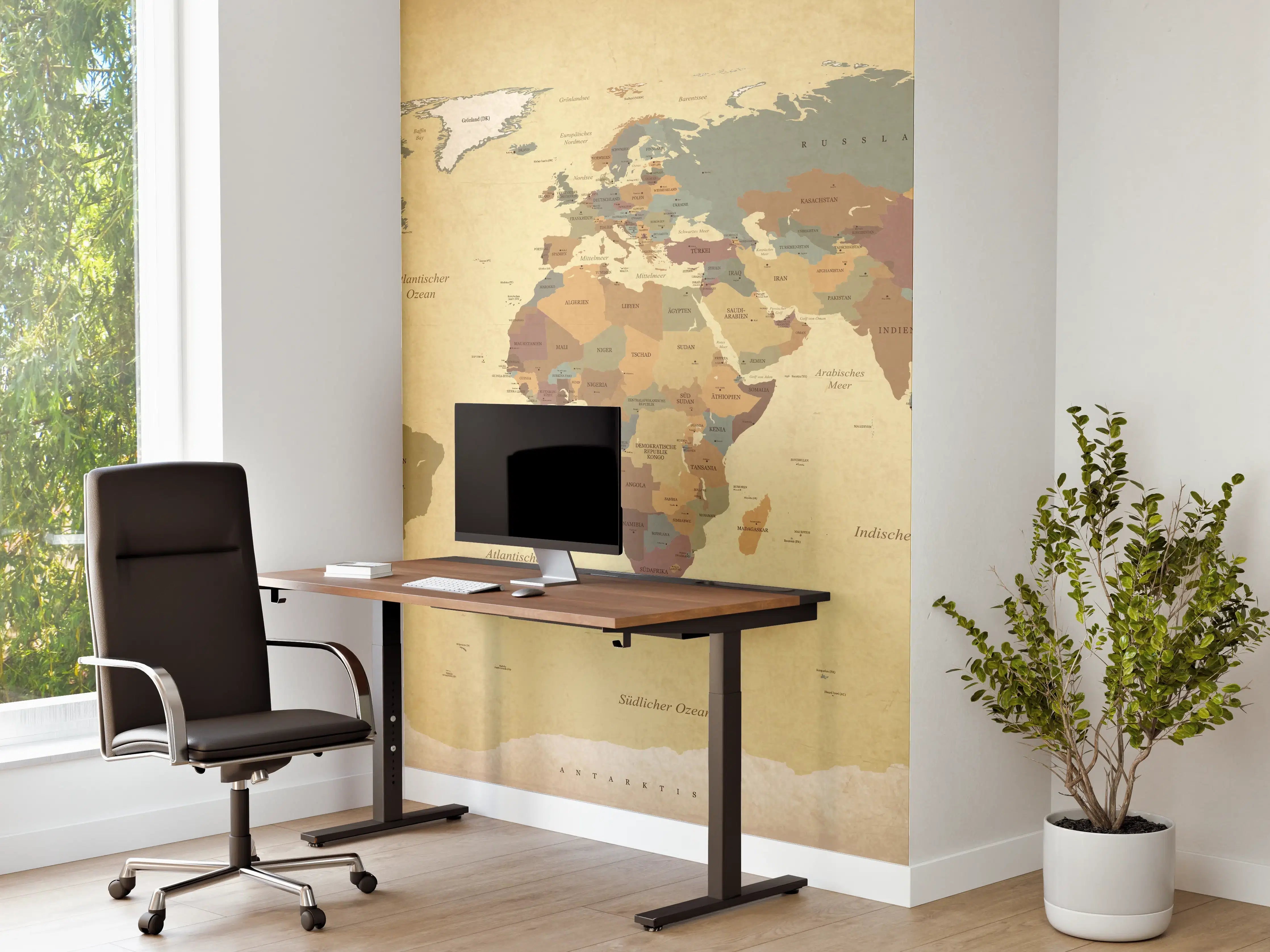 Büro Wandgestaltung - Vintage Weltkarte in Pastelltönen