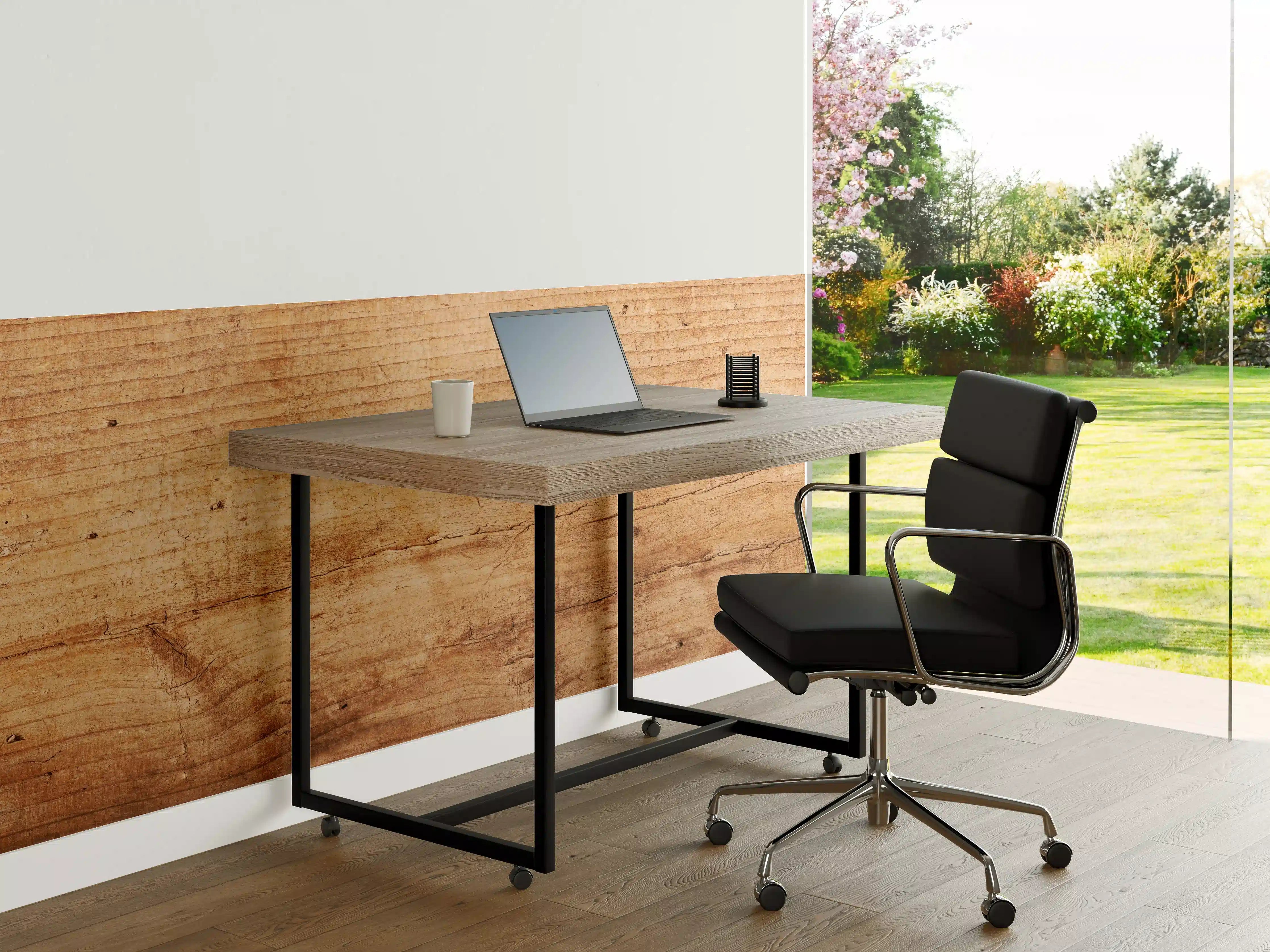 Büro Wandgestaltung - Warme Grautöne im Holzdesign