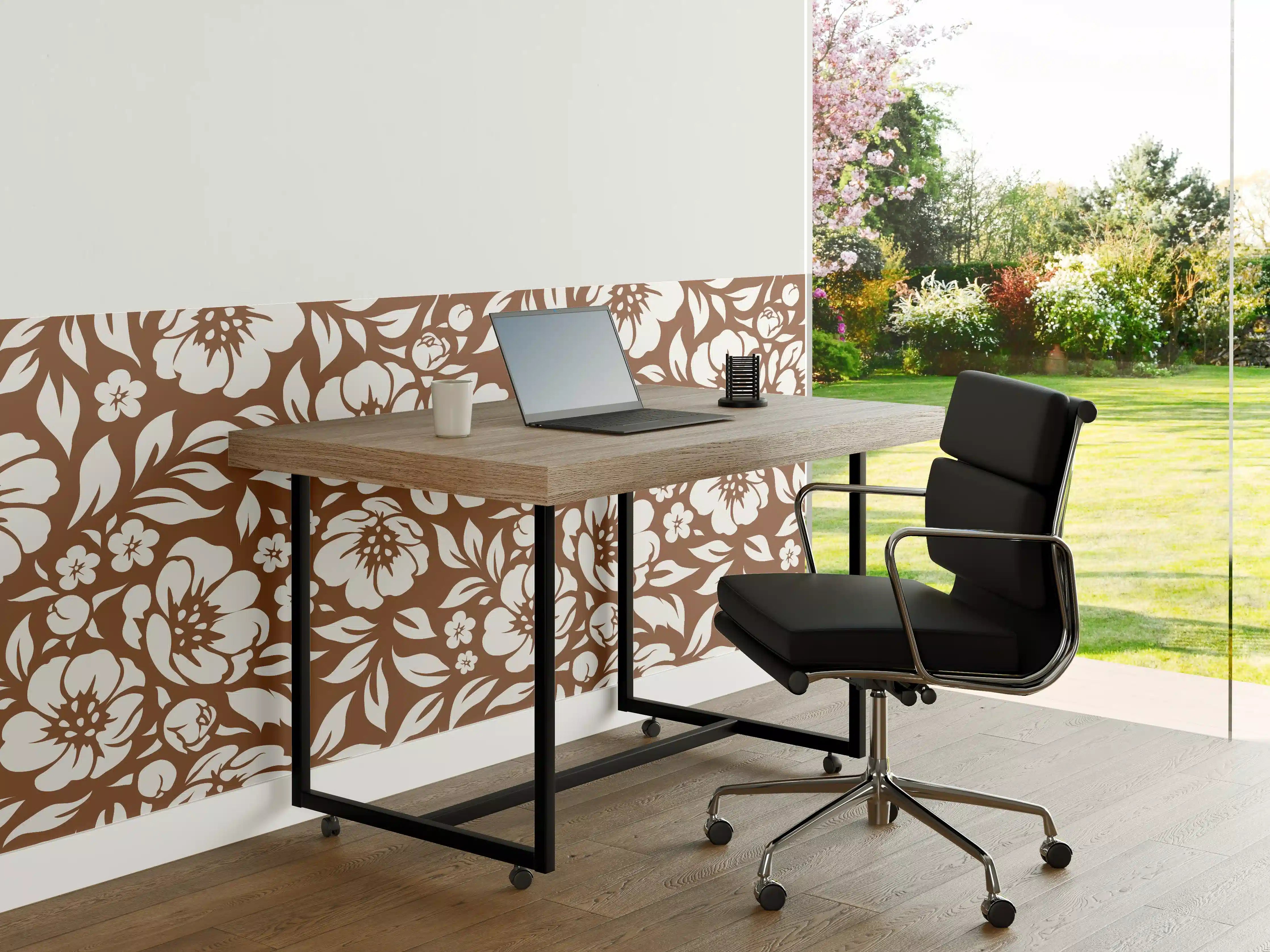 Büro Wandgestaltung - Weiße Blumenmuster mit zarten Grautönen