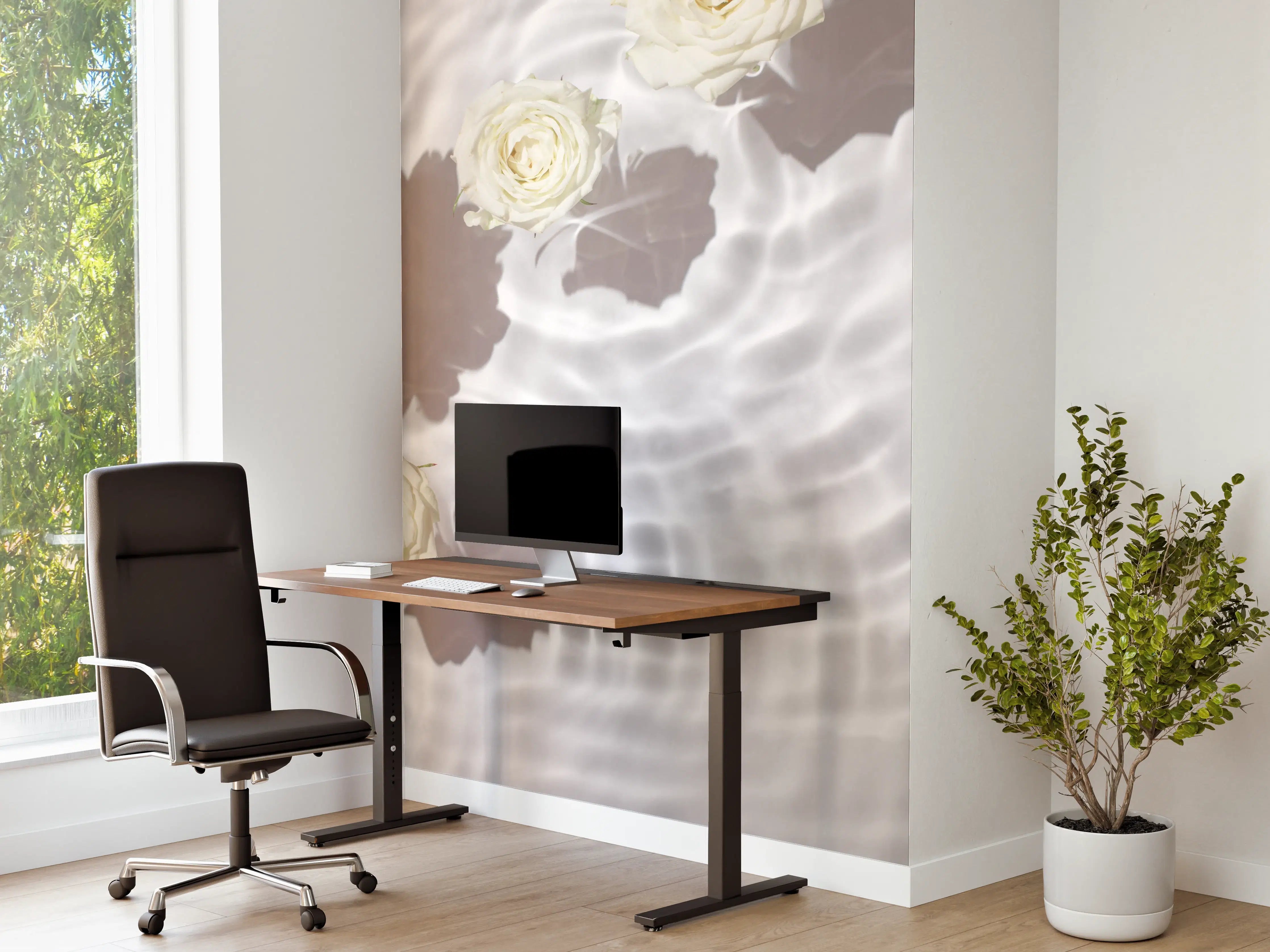 Büro Wandgestaltung - Weiße Wasserblumen mit Rosa-Akzent